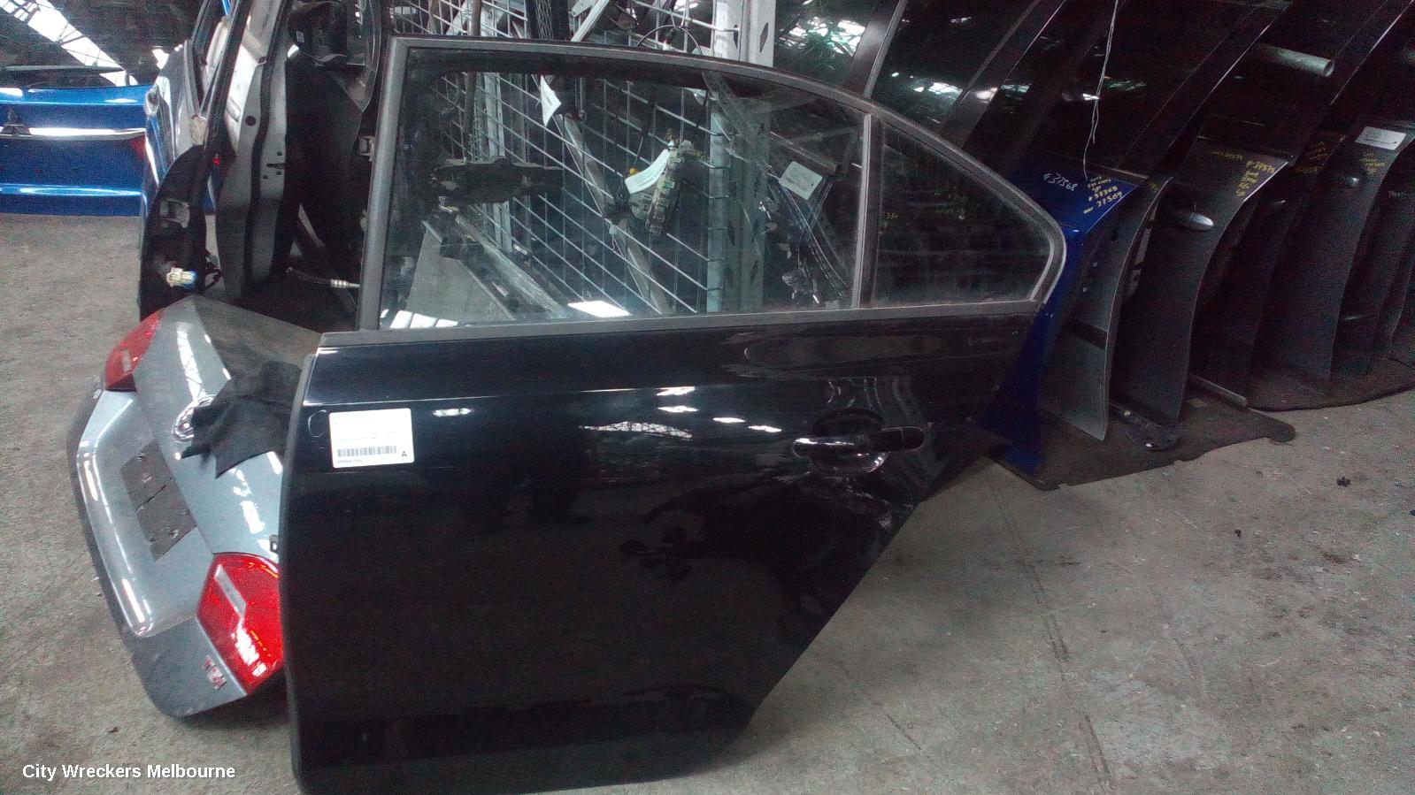 VOLKSWAGEN JETTA LEFT REAR DOOR/SLIDING, 1B, 02/2011 - 12/2017