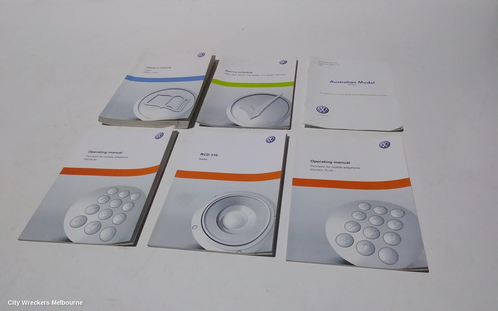 VOLKSWAGEN JETTA OWNERS HANDBOOK, 1B, PETROL, 02/2011 - 12/2017
