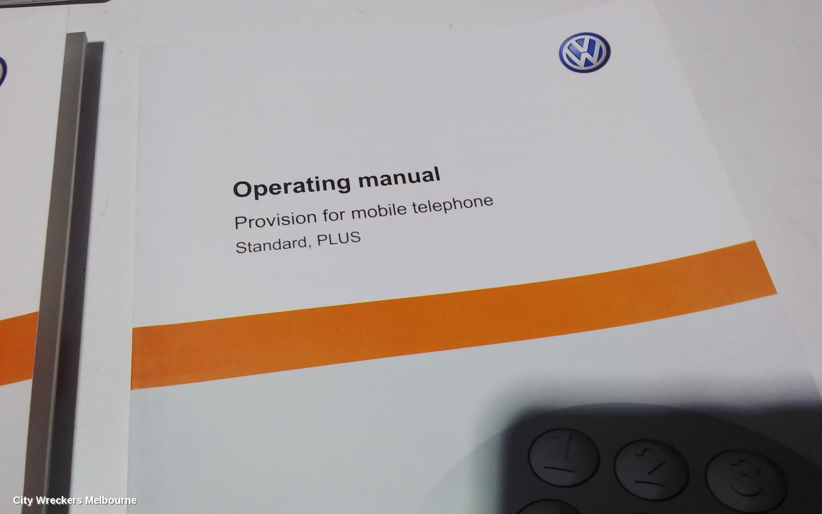 VOLKSWAGEN JETTA OWNERS HANDBOOK, 1B, PETROL, 02/2011 - 12/2017