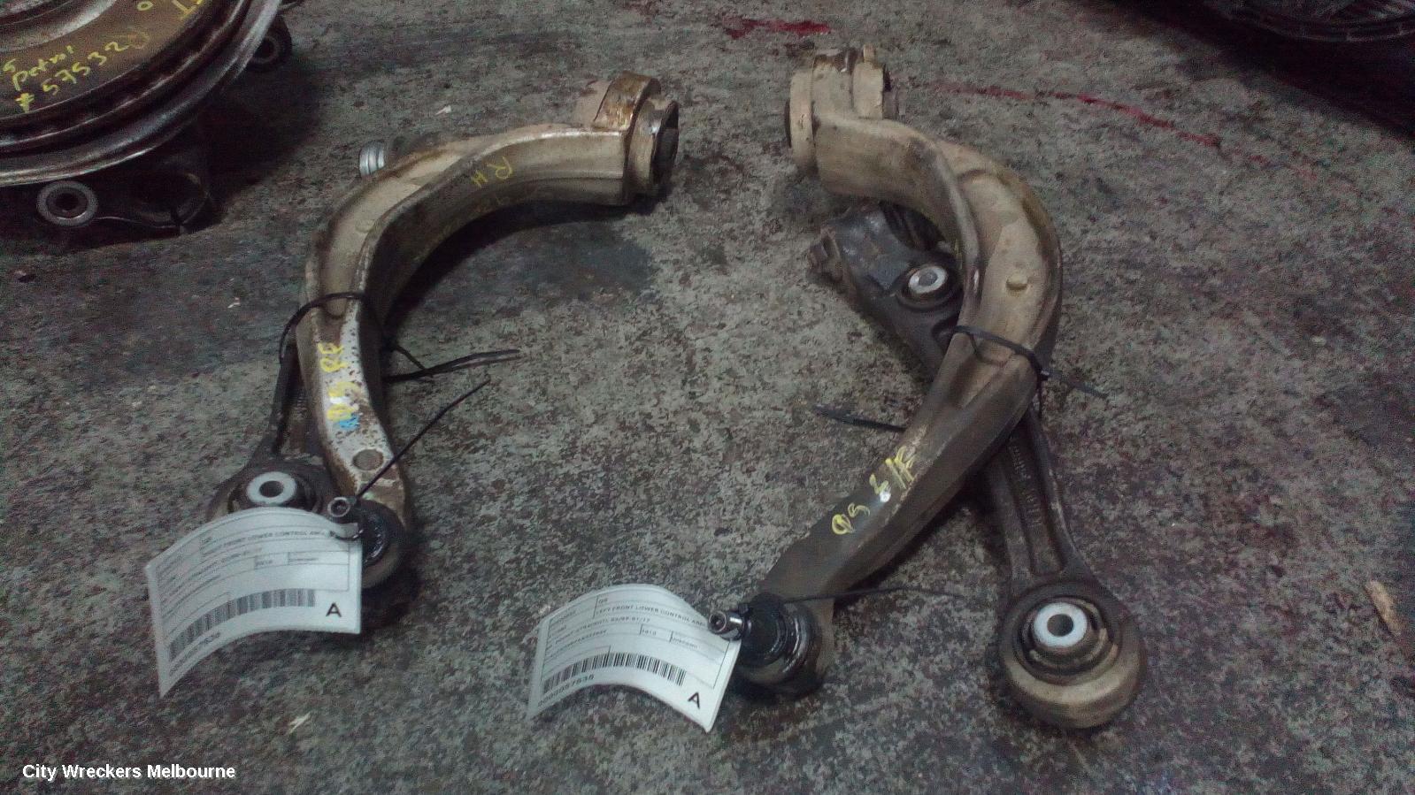 AUDI Q5 RIGHT FRONT LOWER CONTROL ARM, 8R, FRONT (STRAIGHT), 03/2009 - 01/2017