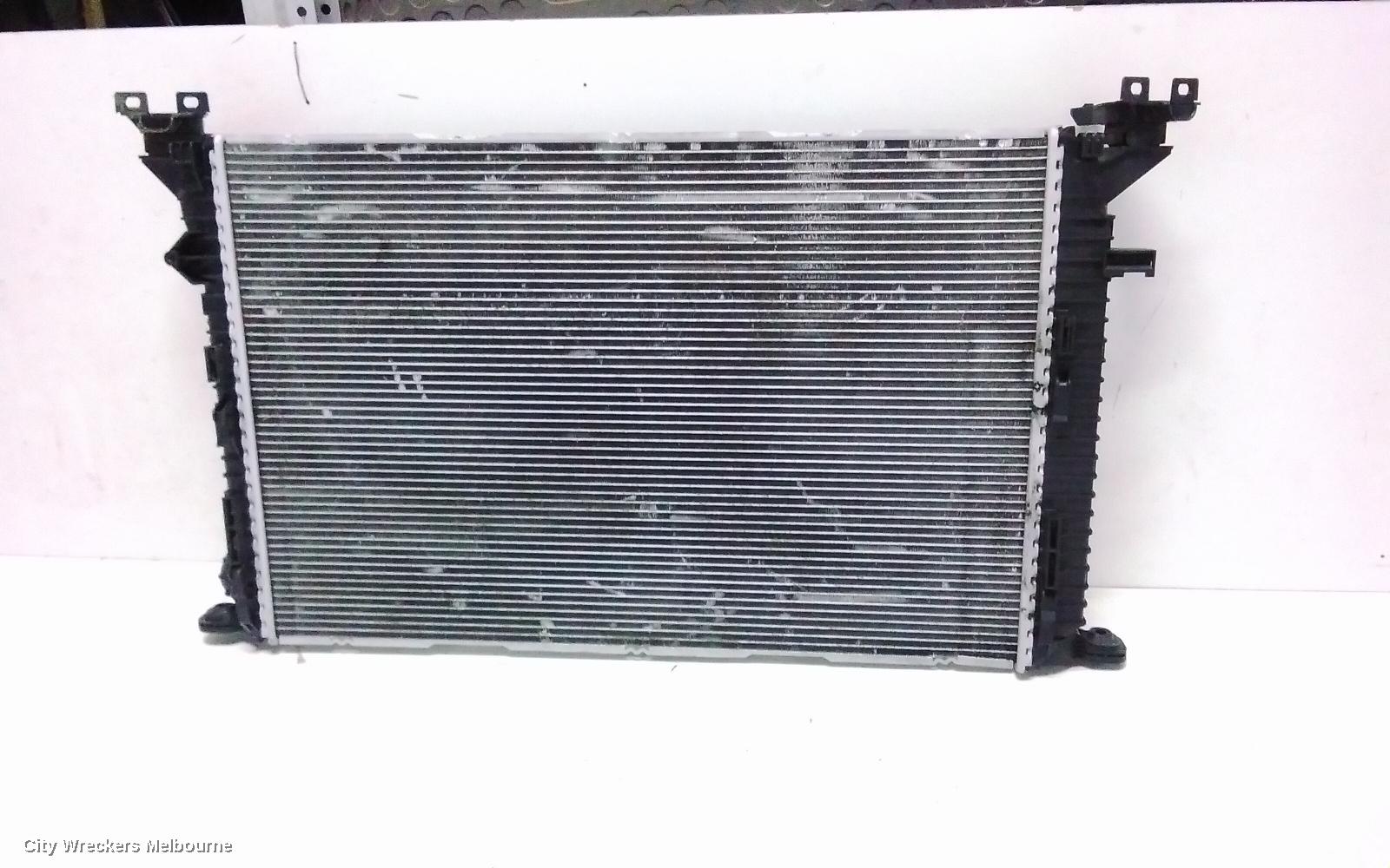 AUDI Q5 RADIATOR, AUTO, 2.0, PETROL, 8R, CDNC CODE, 03/2009 - 10/2012