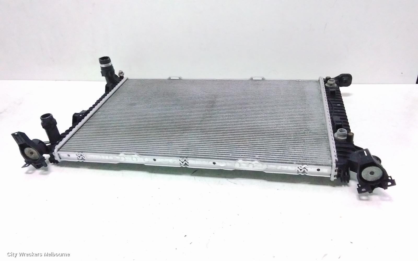 AUDI Q5 RADIATOR, AUTO, 2.0, PETROL, 8R, CDNC CODE, 03/2009 - 10/2012