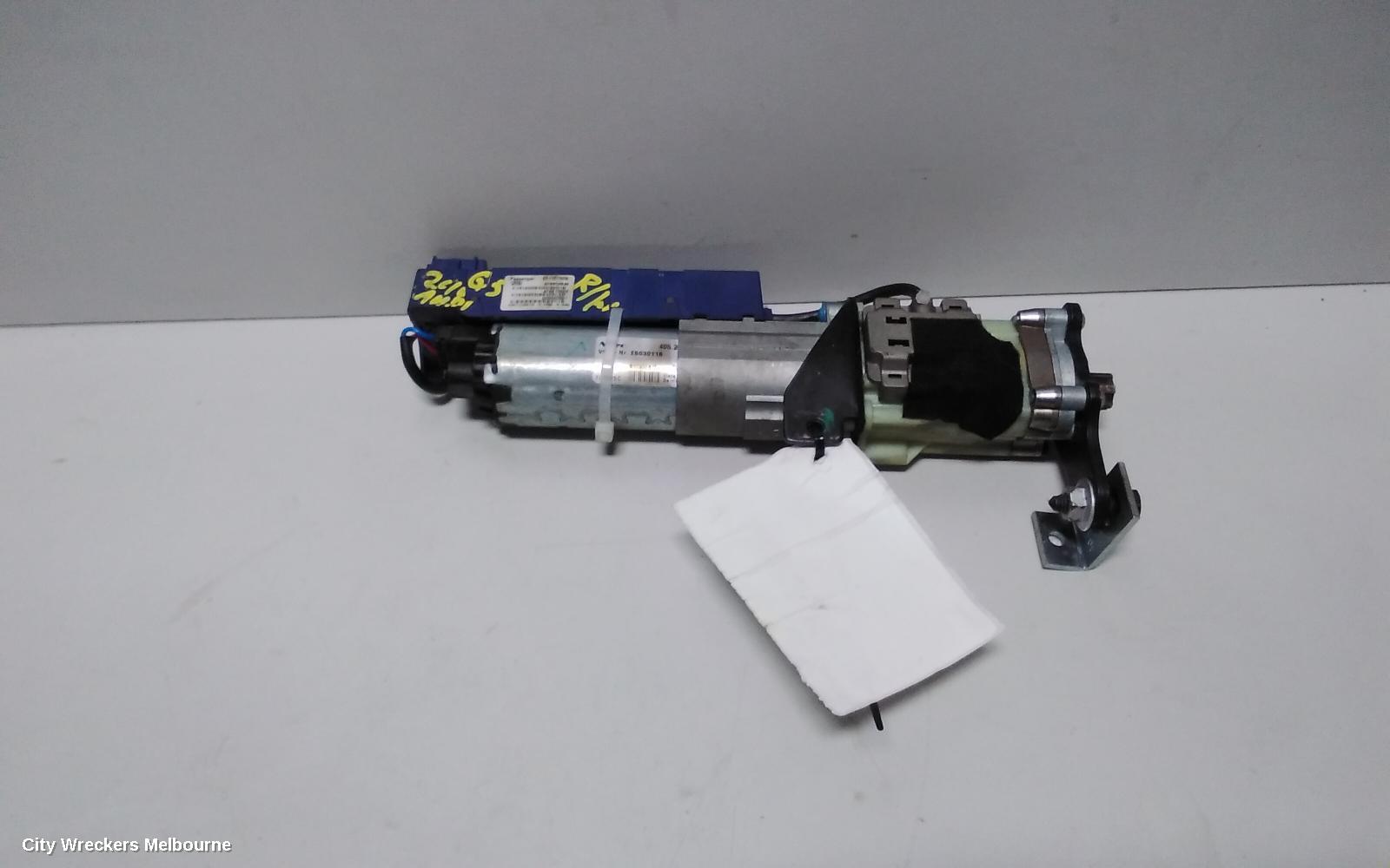 AUDI Q5 TAILGATE REGULATOR, LH SIDE, 8R, 03/2008 - 01/2017