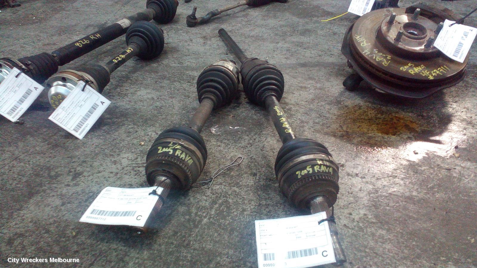 TOYOTA RAV4 LEFT DRIVESHAFT, FRONT, MANUAL T/M, ABS TYPE, ACA2#R, 07/2000 - 10/2005