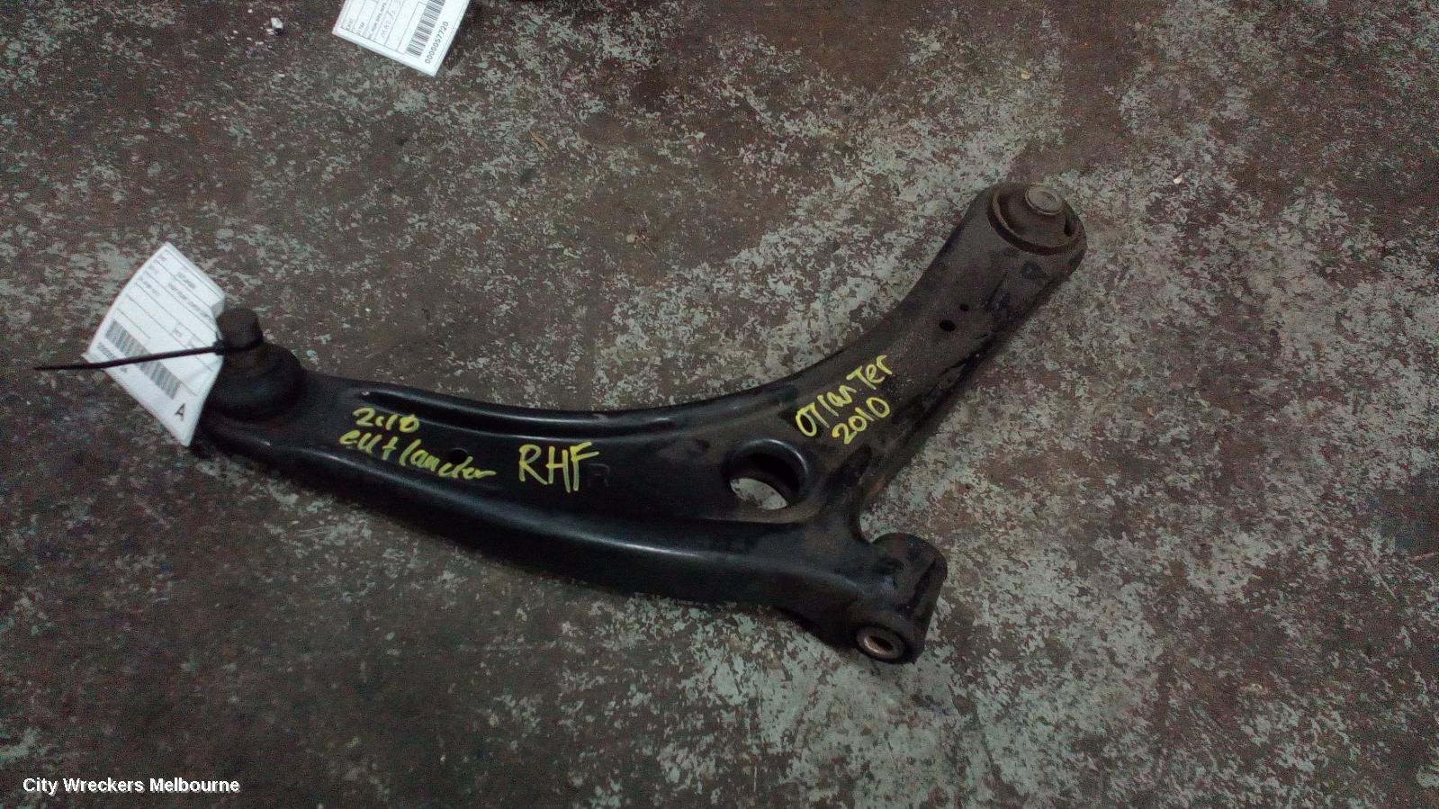 MITSUBISHI OUTLANDER RIGHT FRONT LOWER CONTROL ARM, ZH, 09/2009 - 10/2012