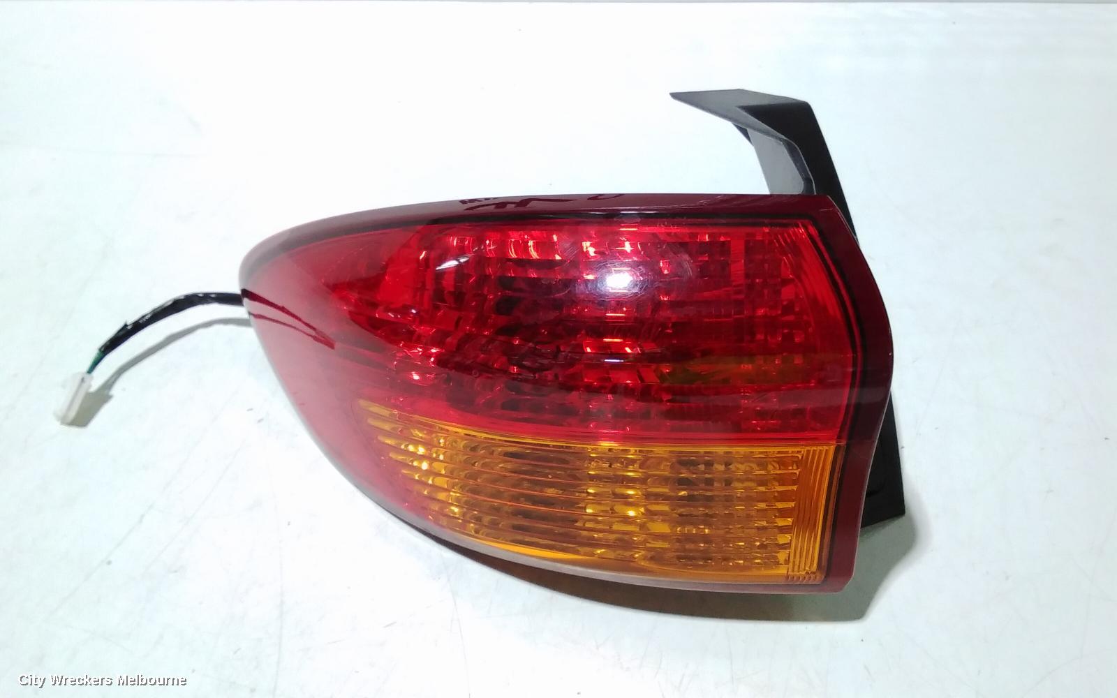 SUBARU TRIBECA LEFT TAILLIGHT, B9, IN BODY, 10/2006 - 11/2007