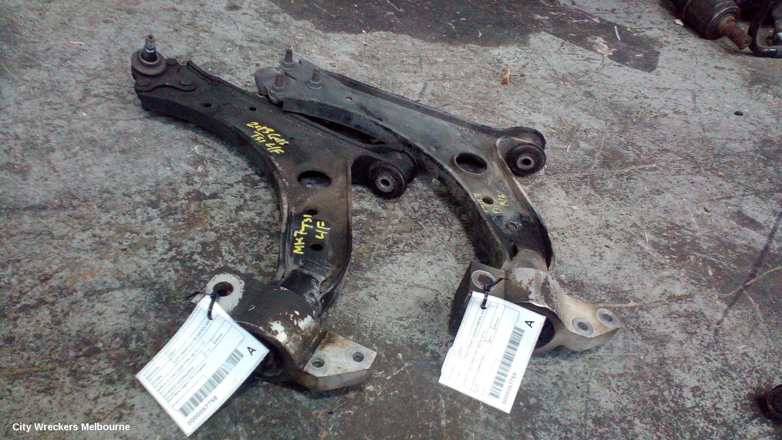 VOLKSWAGEN GOLF LEFT FRONT LOWER CONTROL ARM, GEN 6, R, CAST IRON TYPE, 06/2010 - 03/2013