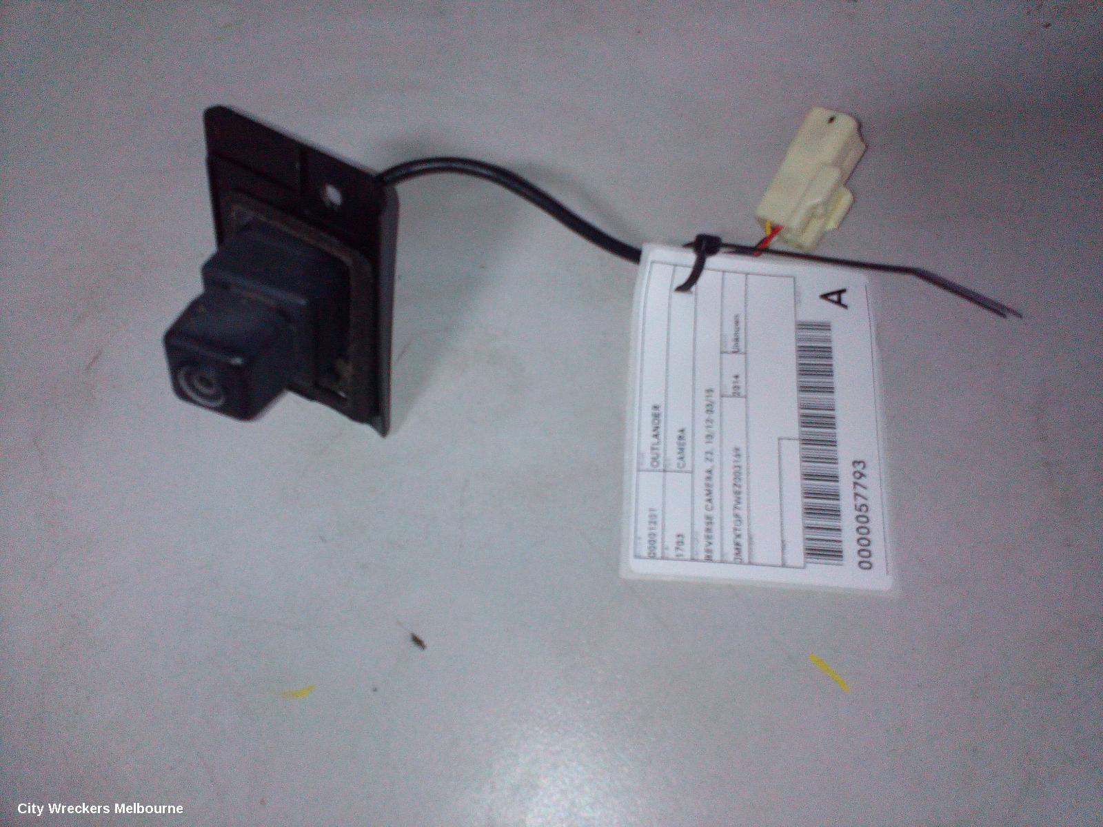 MITSUBISHI OUTLANDER REVERSE CAMERA, REVERSE CAMERA, ZJ, 10/2012 - 03/2015