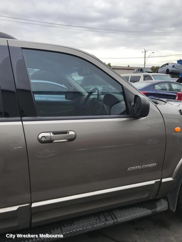 FORD EXPLORER RIGHT GUARD, UT-UZ, 05/2001 - 08/2005