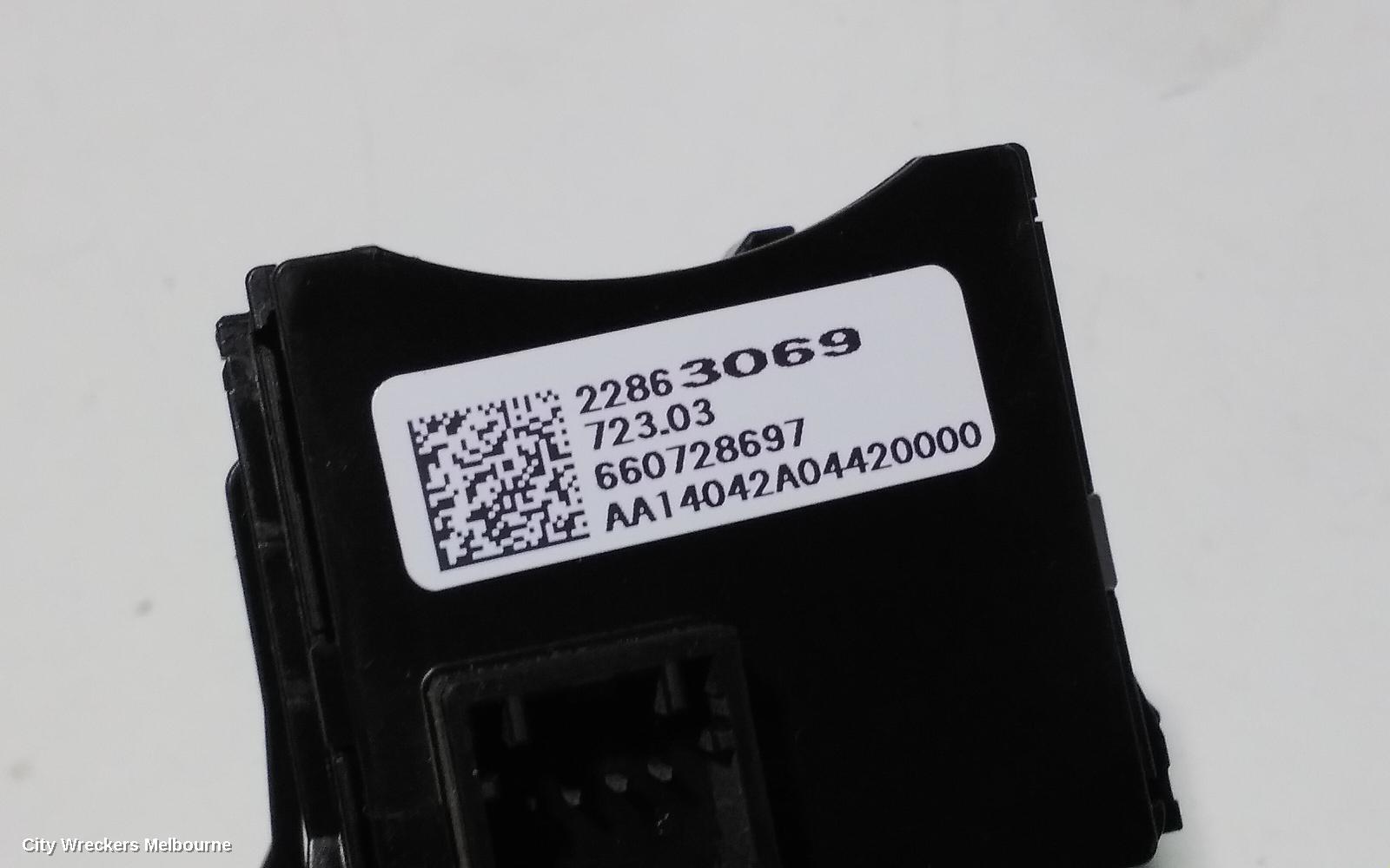 HOLDEN COMMODORE COMBINATION SWITCH, FLASHER SWITCH, VF, 05/2013 - 12/2017