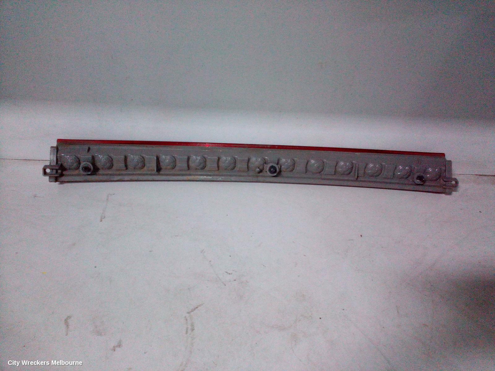 TOYOTA TARAGO REAR GARNISH, TAILGATE GARNISH (CENTRE), ACR50R, 03/2006 ONWARDS