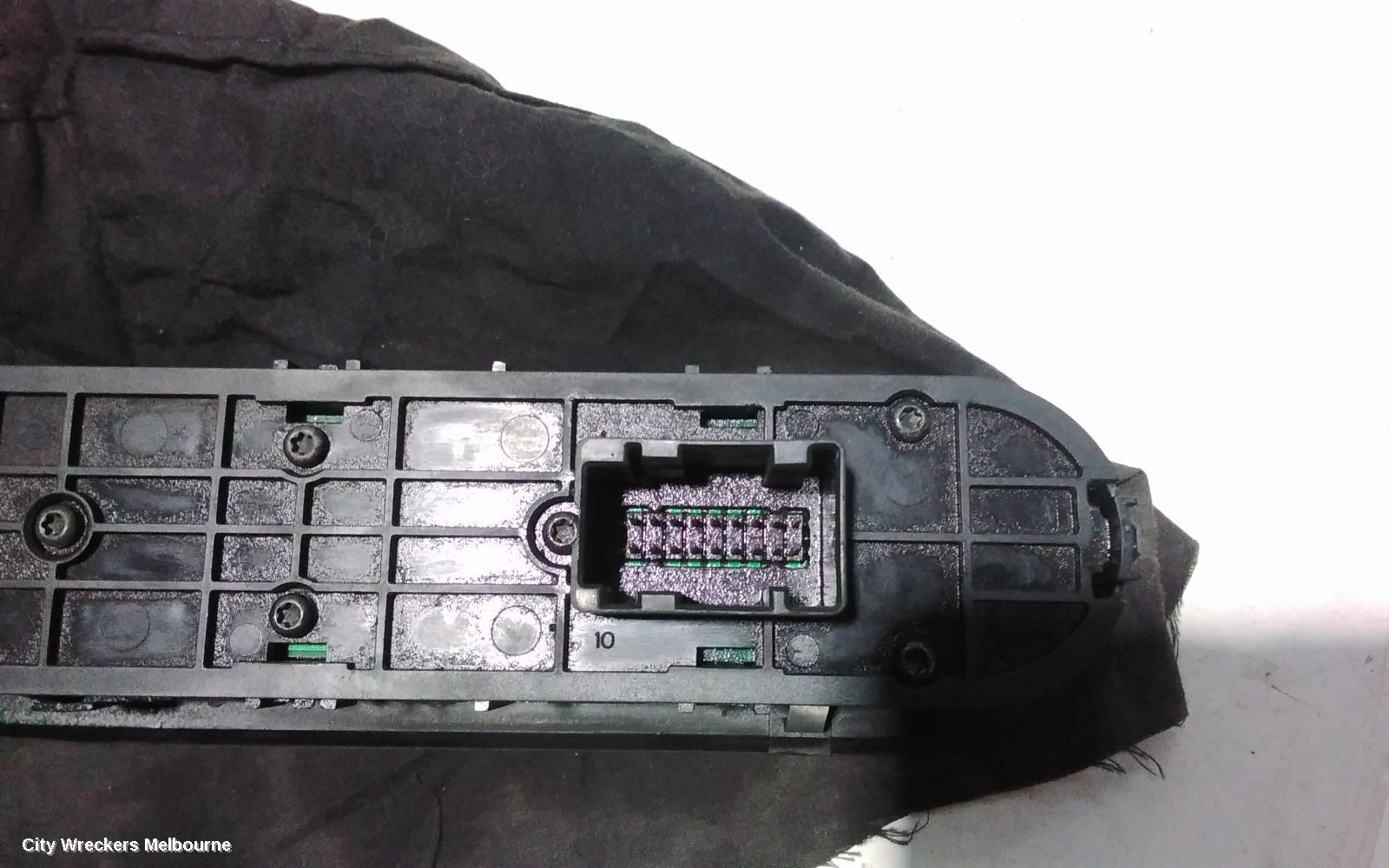 ALFA ROMEO 159 PWR DR WIND SWITCH, RH FRONT (MASTER SWITCH), NON FOLDING MIRROR SWITCH TYPE, 06/2006 - 01/2012