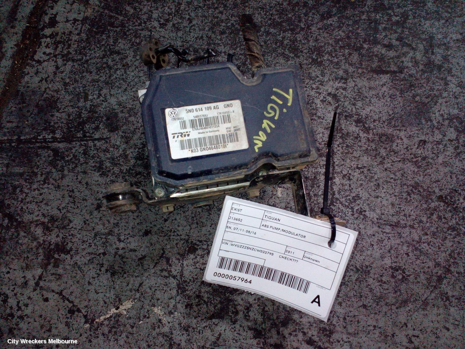 VOLKSWAGEN TIGUAN ABS PUMP/MODULATOR, 5N, 07/2011 - 08/2016