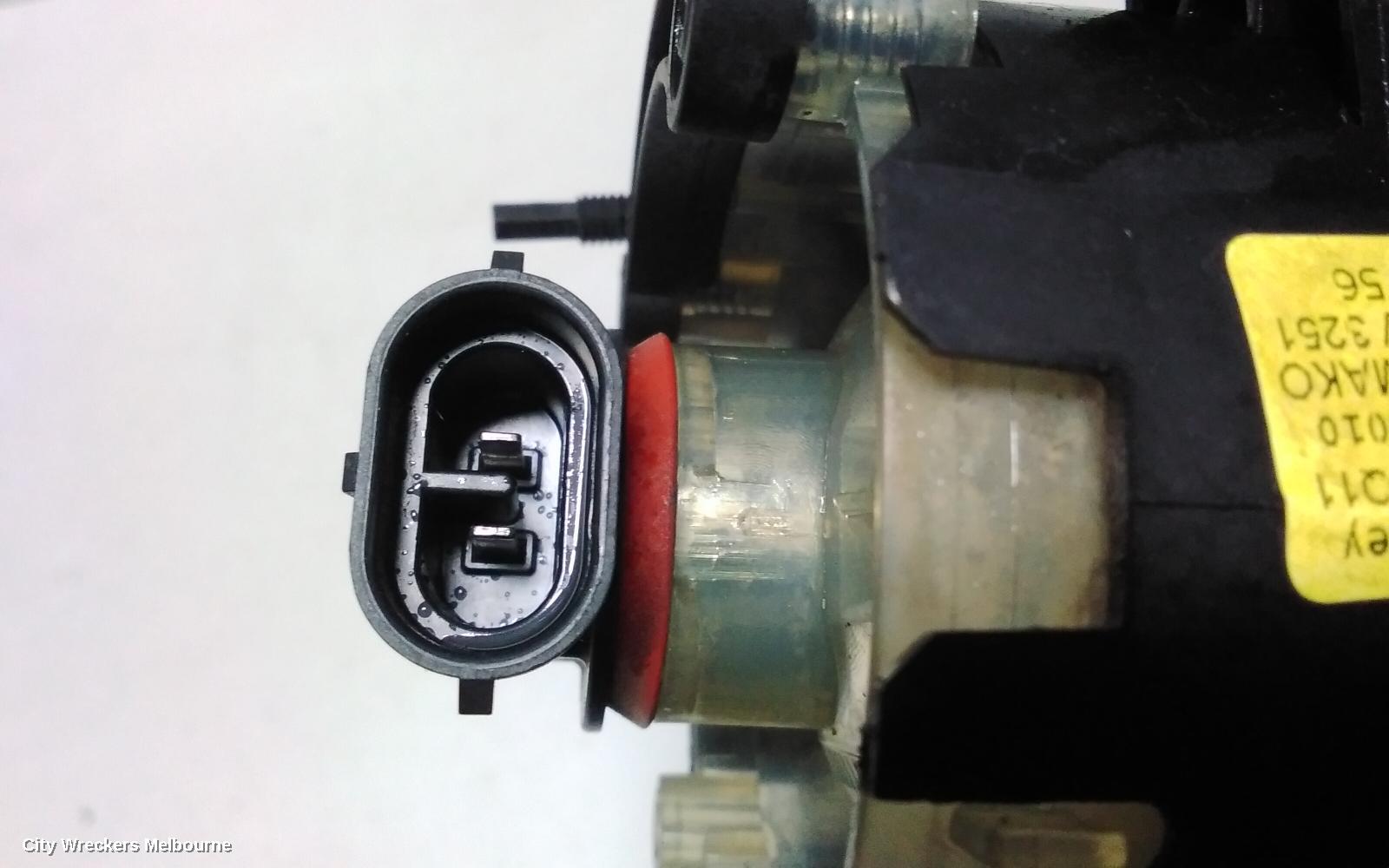 MERCEDES C CLASS LEFT INDICATOR/FOG/SIDE, BUMPER FOGLAMP, W204/S204, 07/2007 - 04/2011