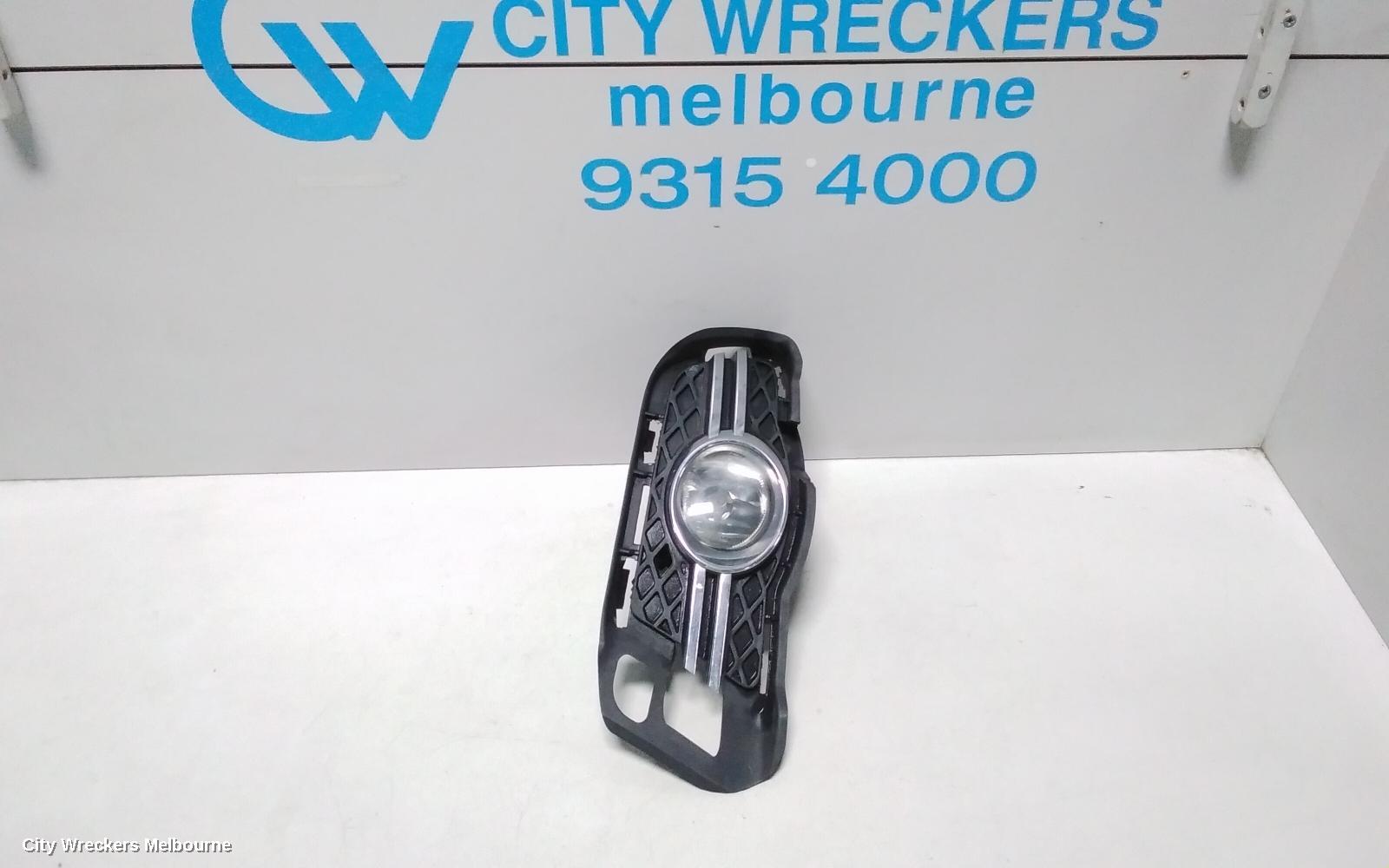 MERCEDES C CLASS LEFT INDICATOR/FOG/SIDE, BUMPER FOGLAMP, W204/S204, 07/2007 - 04/2011