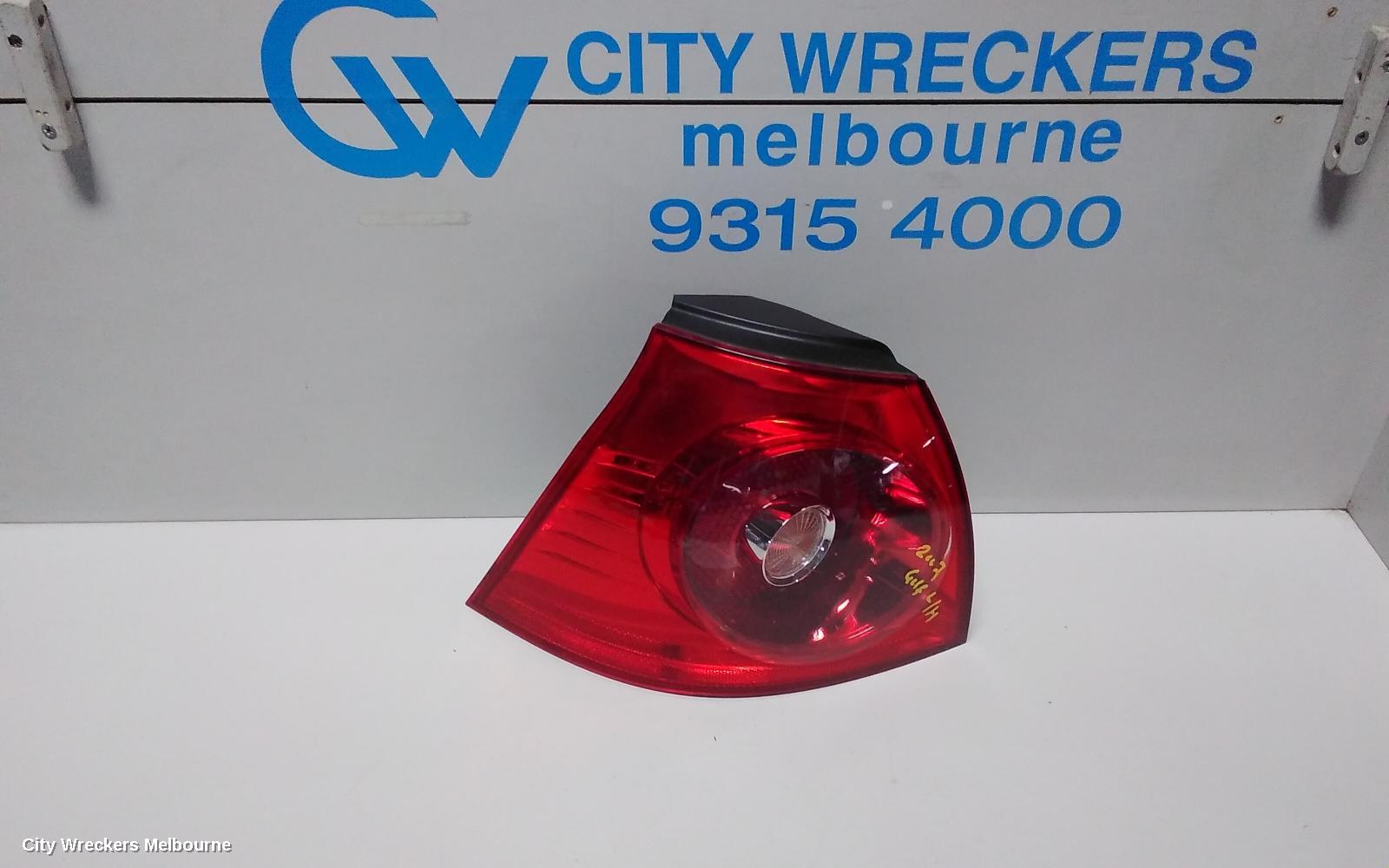 VOLKSWAGEN GOLF RIGHT TAILLIGHT, GEN 5, HATCH, NON TINTED TYPE, 07/2004 - 02/2009