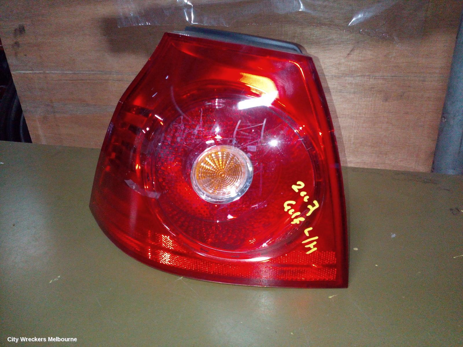 VOLKSWAGEN GOLF RIGHT TAILLIGHT, GEN 5, HATCH, NON TINTED TYPE, 07/2004 - 02/2009