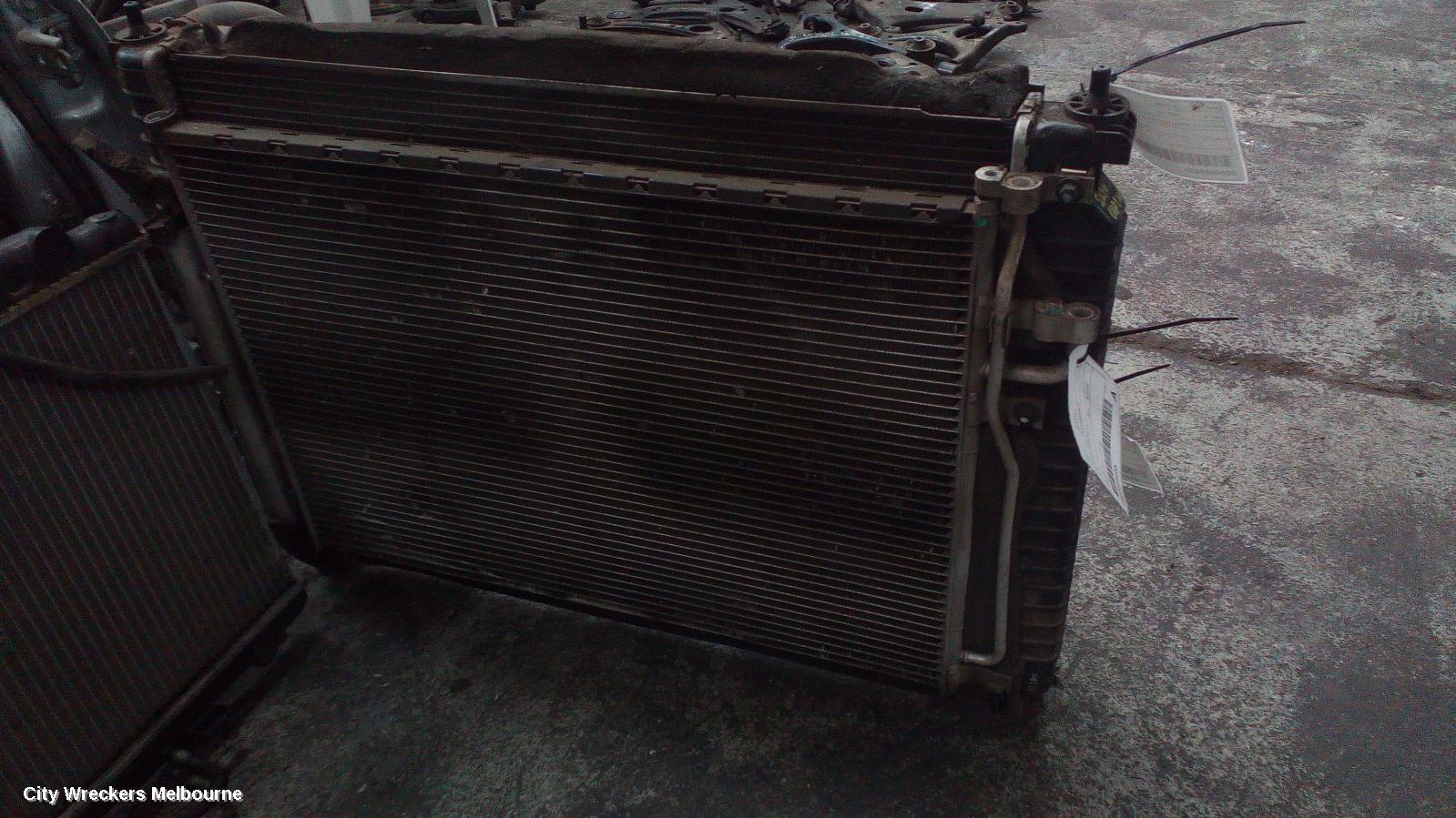 HOLDEN CAPTIVA RADIATOR, MANUAL, 2.4, PETROL, CG, 11/2009 - 02/2011
