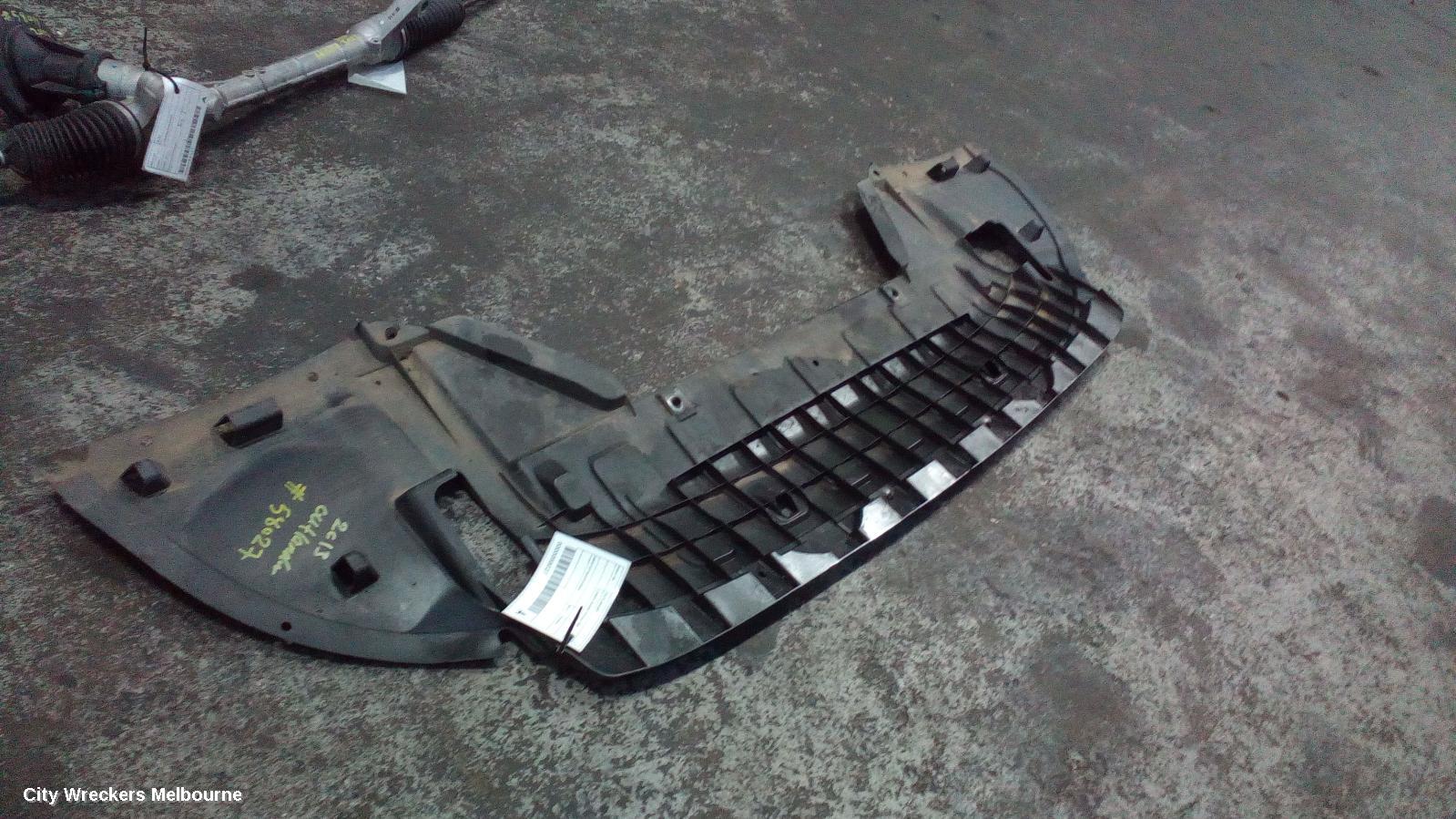 MITSUBISHI OUTLANDER LOWER ENGINE SPLASH TRAY, MAIN ENGINE UNDERTRAY, W/ NOISE INSULATOR TYPE, ZJ-ZL, 10/2012 - 07/2021