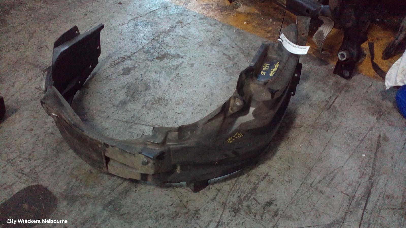 MITSUBISHI OUTLANDER RIGHT GUARD LINER, ZJ, 10/2012 - 02/2014