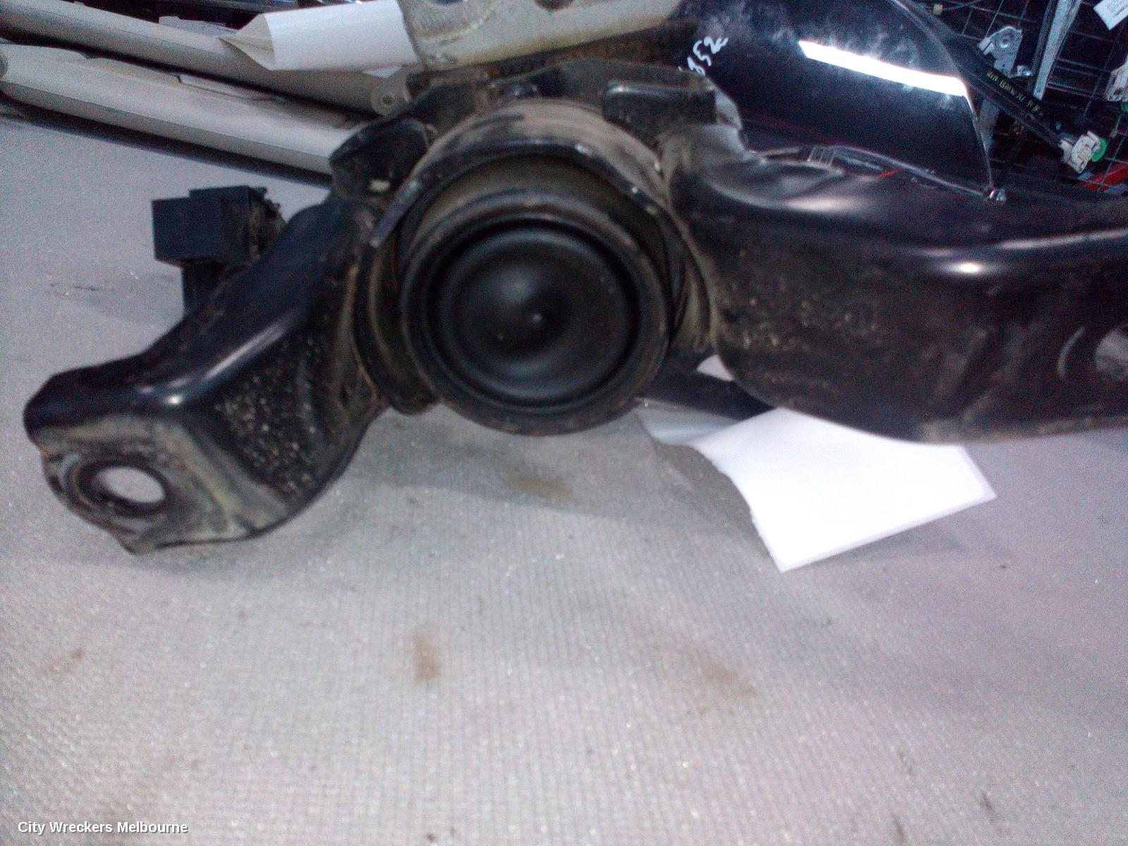 TOYOTA COROLLA MOUNT, ZRE182R 10/2012 - 06/2018
