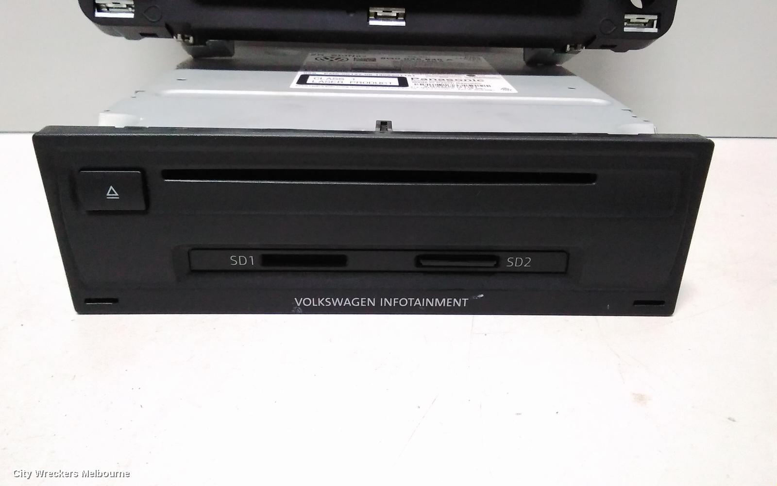 VOLKSWAGEN GOLF RADIO/CD/DVD/SAT/TV, DISPLAY SCREEN, 6.5IN, W/ SAT NAV TYPE, GEN 7, 11/2012 - 03/2017