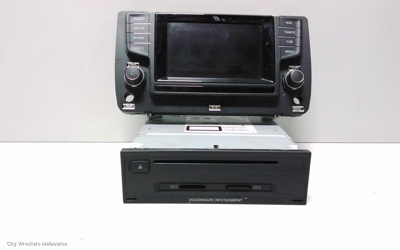 VOLKSWAGEN GOLF RADIO/CD/DVD/SAT/TV, DISPLAY SCREEN, 6.5IN, W/ SAT NAV TYPE, GEN 7, 11/2012 - 03/2017