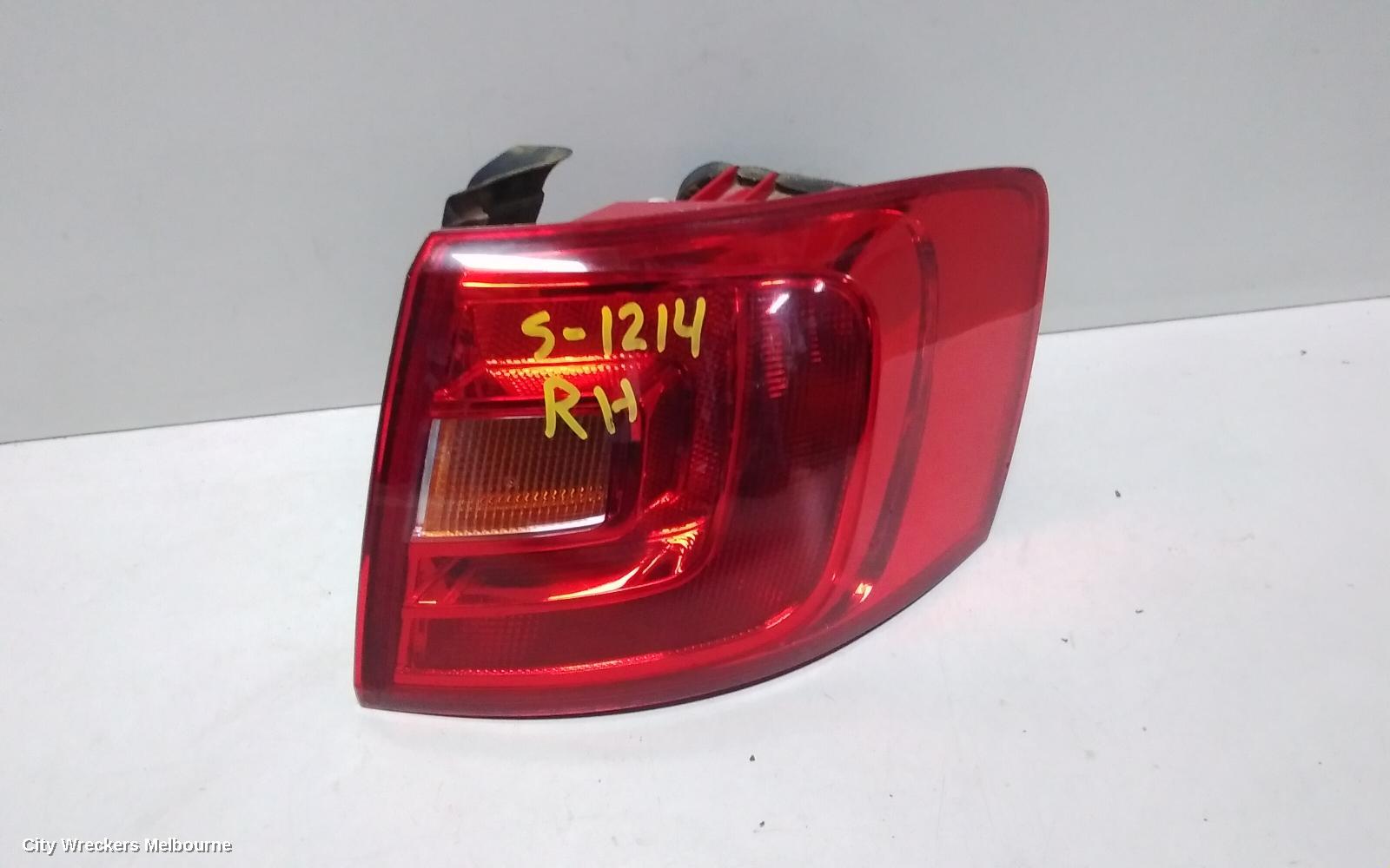 VOLKSWAGEN JETTA RIGHT TAILLIGHT, 1B, 02/2011 - 10/2014