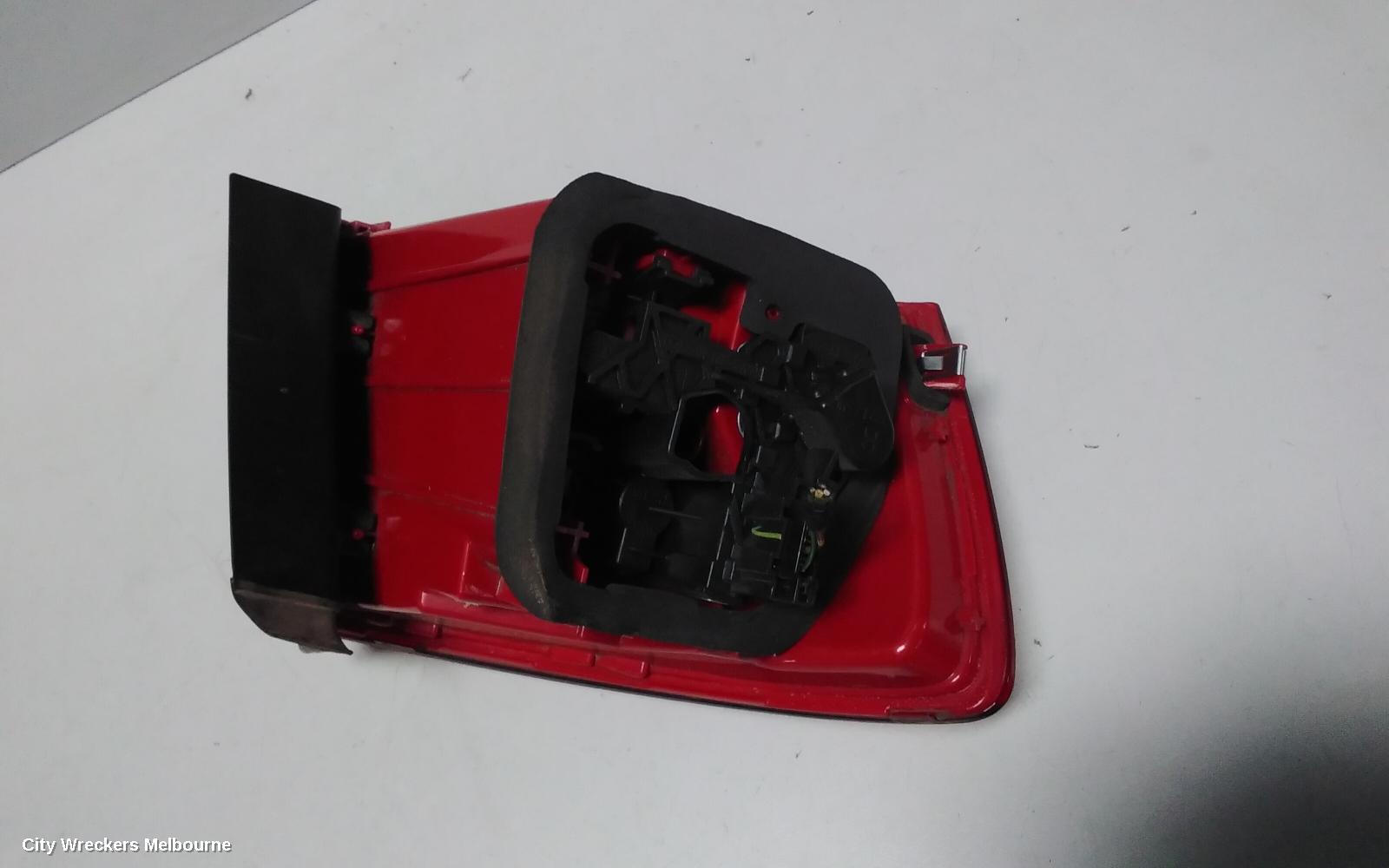 VOLKSWAGEN JETTA RIGHT TAILLIGHT, 1B, 02/2011 - 10/2014