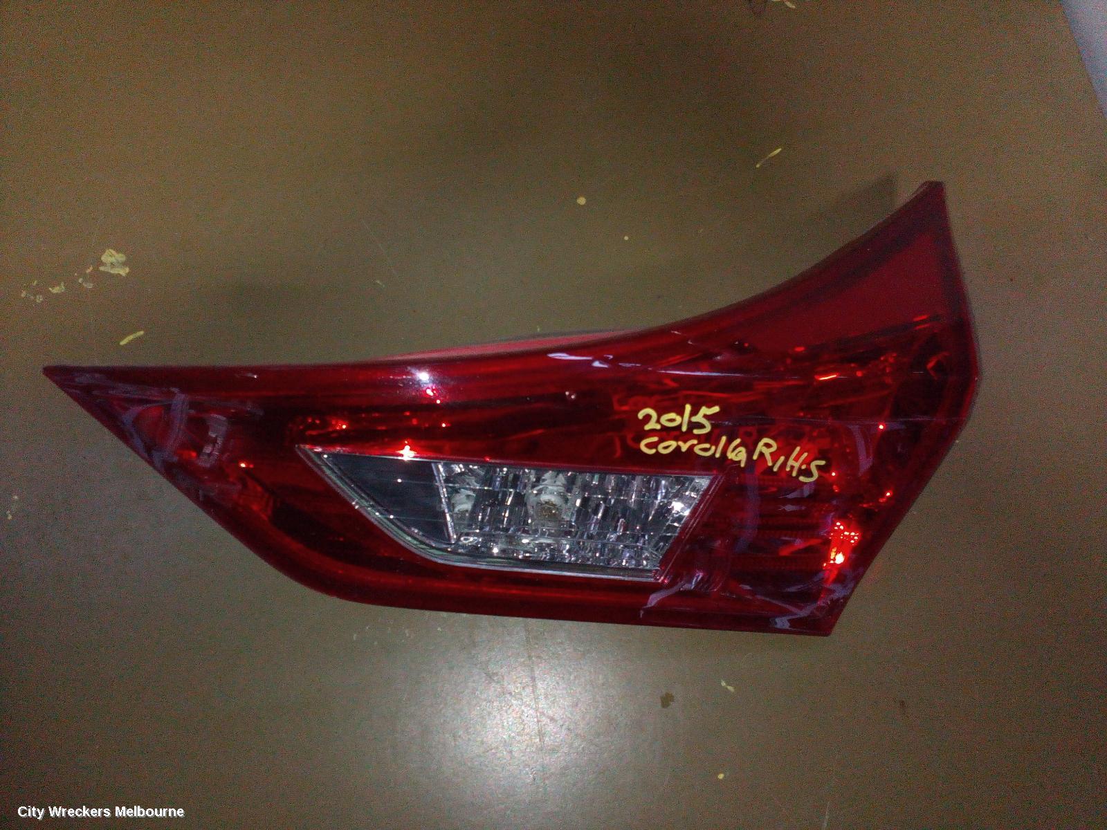 TOYOTA COROLLA REAR GARNISH, TAILGATE LAMP (RH SIDE), ZRE182R, HATCH, 10/2012 - 03/2015