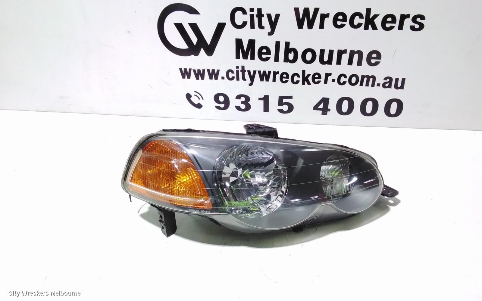 HONDA CRV RIGHT HEADLAMP, RD1, 12/1995 - 11/2001