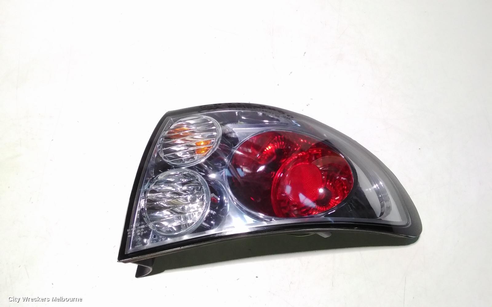 HOLDEN COMMODORE RIGHT TAILLIGHT, VX, SEDAN, BERLINA/CALAIS, 10/2000 - 09/2002
