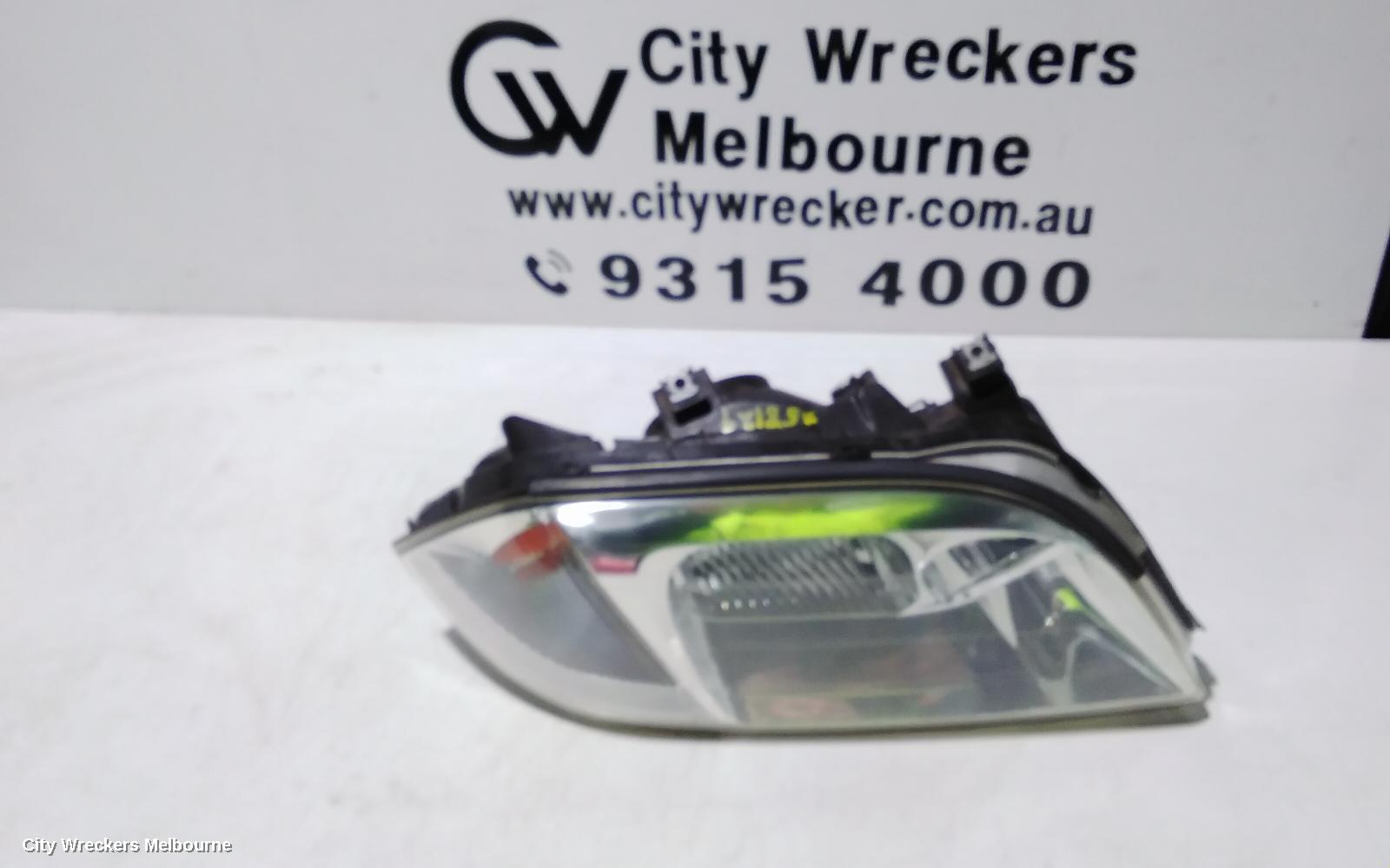 HONDA MDX RIGHT HEADLAMP, YD, 04/2003 - 12/2006