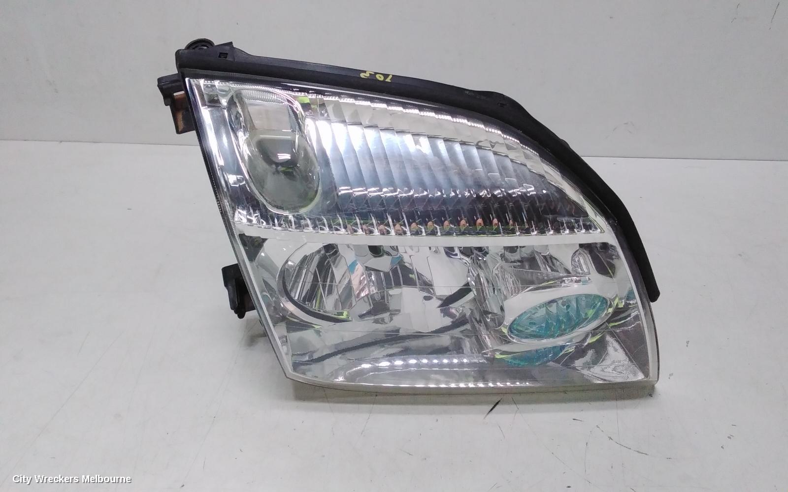 NISSAN XTRAIL RIGHT HEADLAMP, T30, BLUE LENS TYPE, 10/2001 - 09/2007