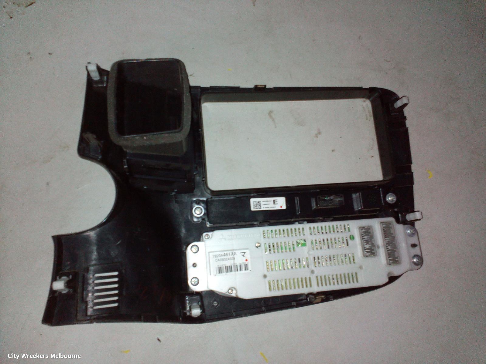 MITSUBISHI OUTLANDER HEATER/AC CONTROLS, DUAL ZONE CLIMATE CONTROL TYPE, ZJ-ZK, 10/2012 ONWARDS