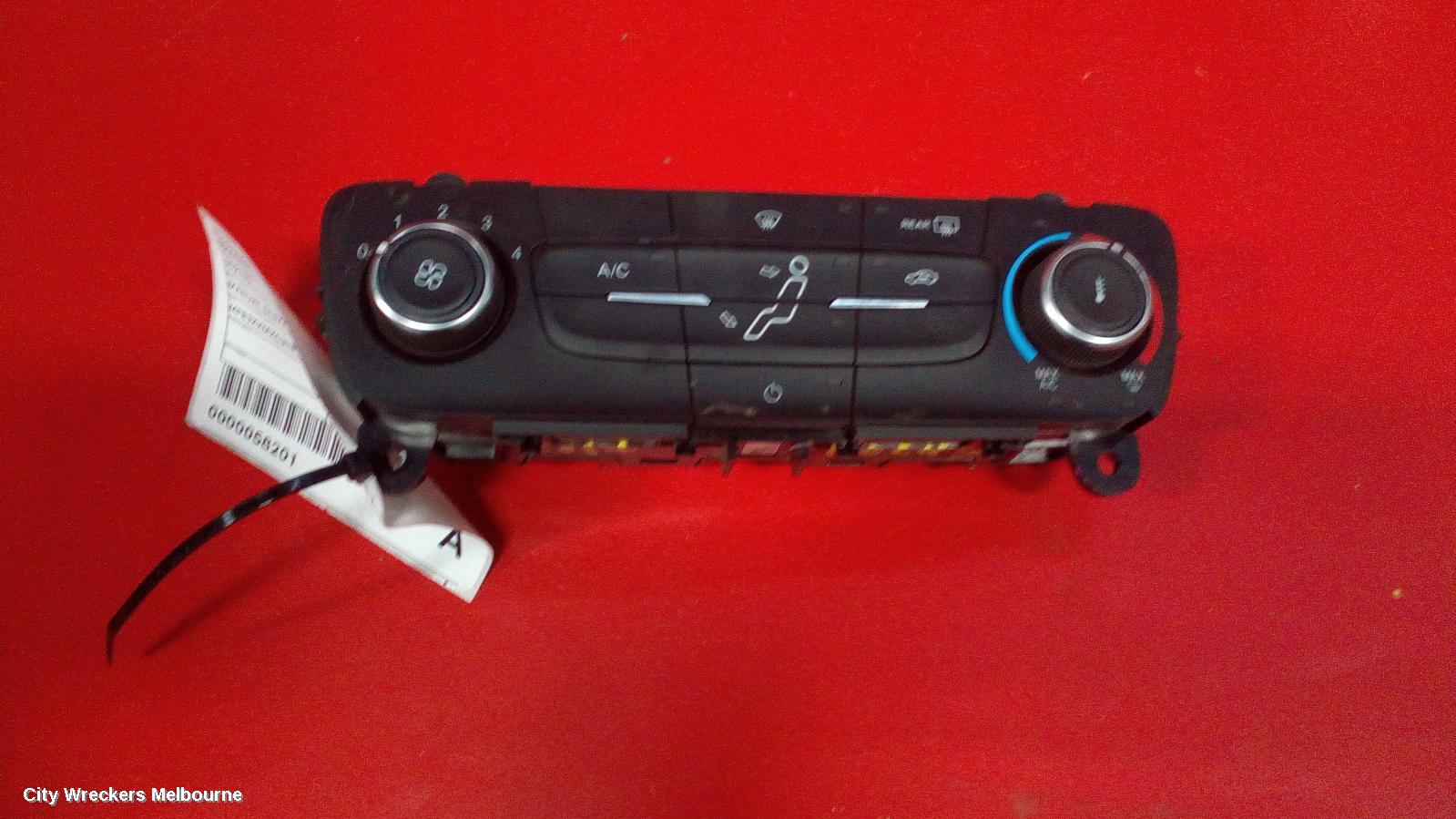 FORD FOCUS HEATER/AC CONTROLS, MANUAL CLIMATE CONTROL TYPE, LZ, 10/2014 - 11/2018