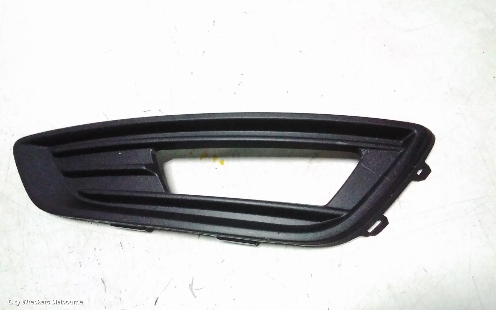 FORD FOCUS LEFT INDICATOR/FOG/SIDE, BUMPER FOGLAMP, LZ, TREND/SPORT/TITANIUM/ST, 10/2014 - 11/2018
