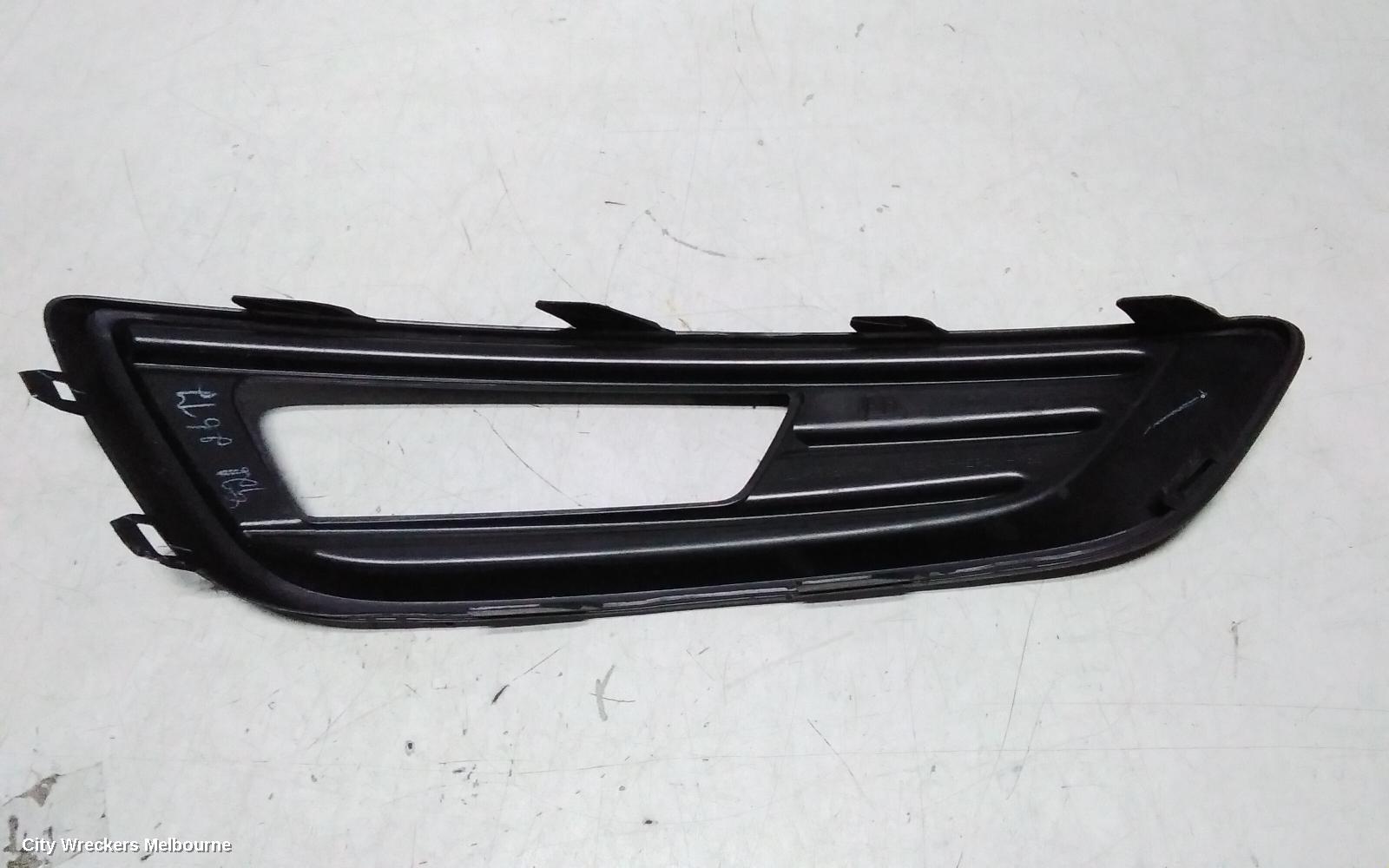 FORD FOCUS LEFT INDICATOR/FOG/SIDE, BUMPER FOGLAMP, LZ, TREND/SPORT/TITANIUM/ST, 10/2014 - 11/2018