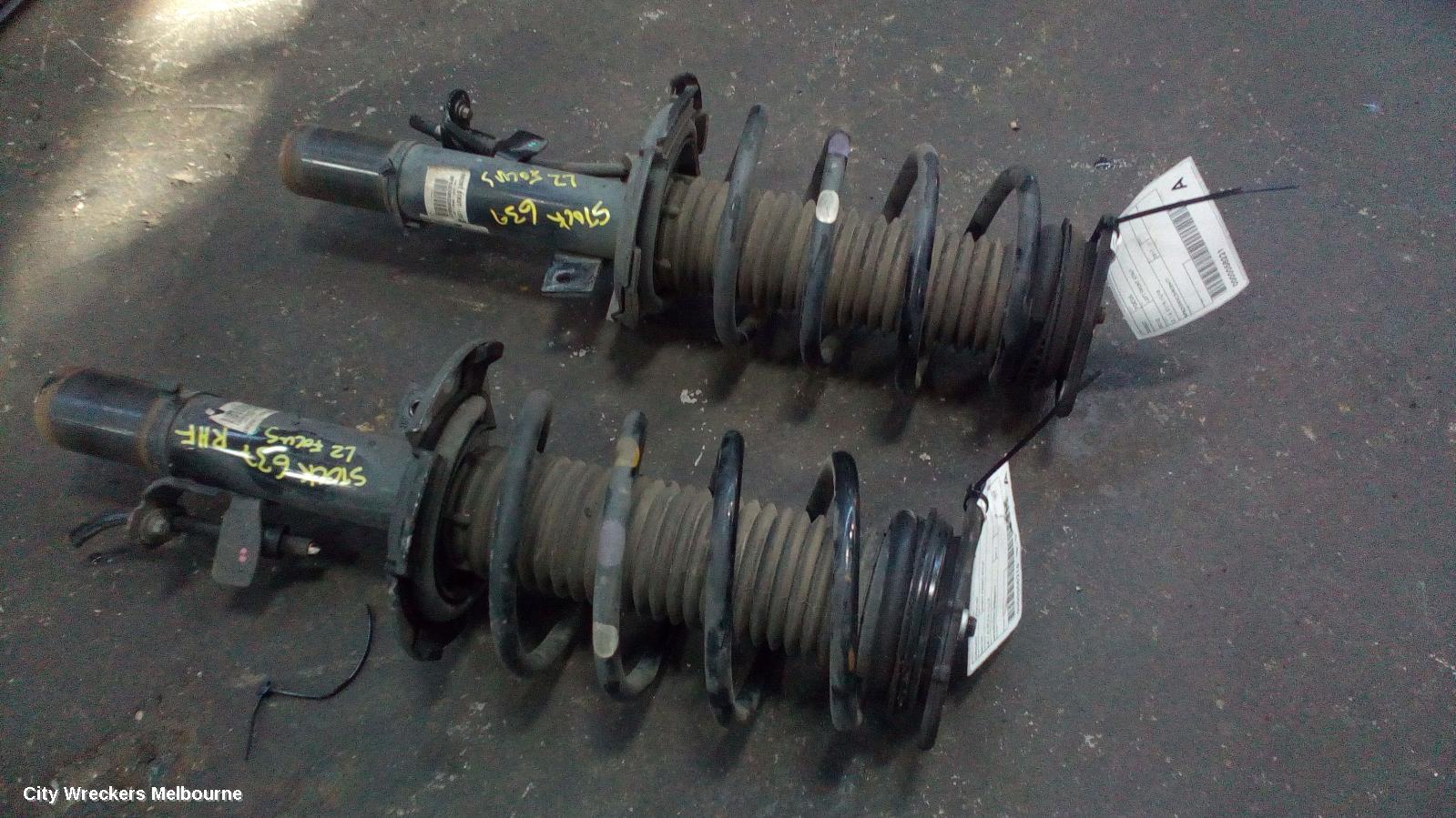 FORD FOCUS RIGHT FRONT STRUT, LZ, 1.5, 07/2015 - 11/2018