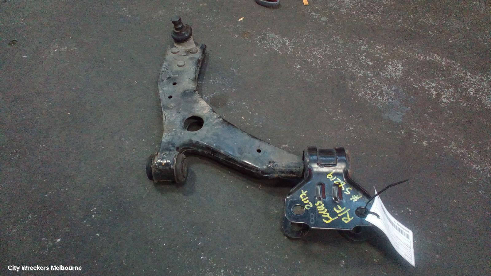 FORD FOCUS RIGHT FRONT LOWER CONTROL ARM, LZ, TREND/SPORT/TITANIUM, 07/2015 - 11/2018