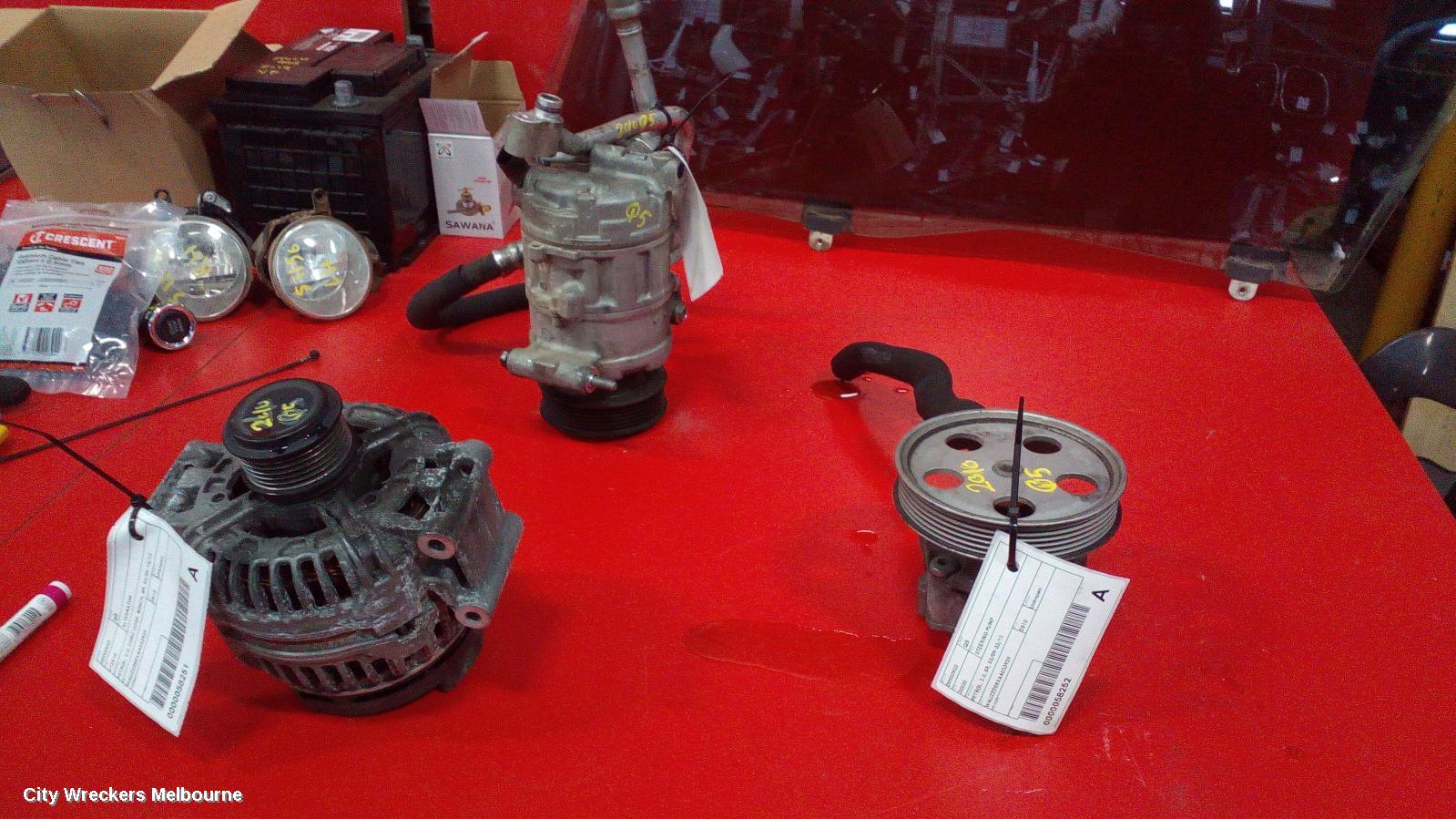 AUDI Q5 STEERING PUMP, PETROL, 2.0, 8R, 03/2009 - 03/2012
