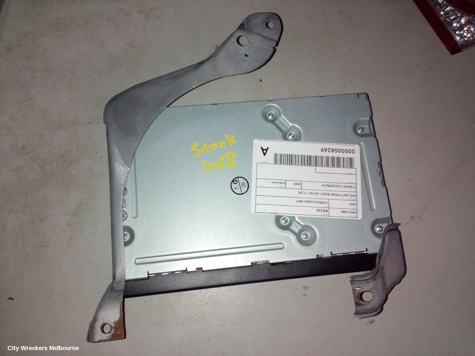 LEXUS RX SERIES RADIO/CD/DVD/SAT/TV, DVD UNIT FROM BOOT, 04/2003 - 11/2005