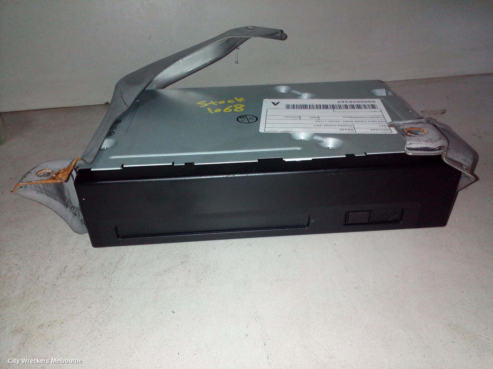 LEXUS RX SERIES RADIO/CD/DVD/SAT/TV, DVD UNIT FROM BOOT, 04/2003 - 11/2005
