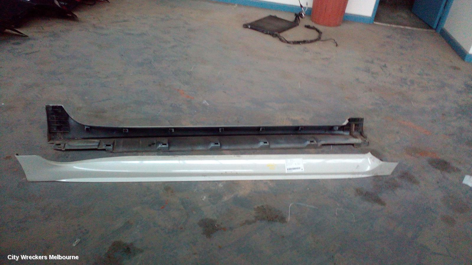 SUBARU OUTBACK SIDE STEP/SKIRT, 6TH GEN, LH SIDE, 08/2014 ONWARDS