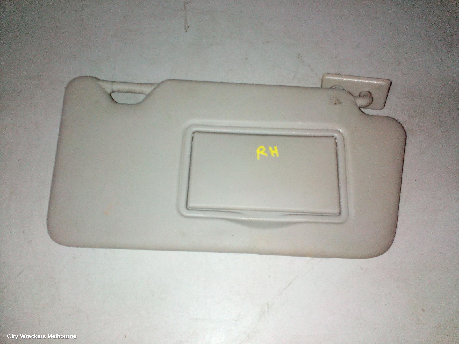 NISSAN MICRA RIGHT HEADLAMP, K13, 11/2010 - 11/2012