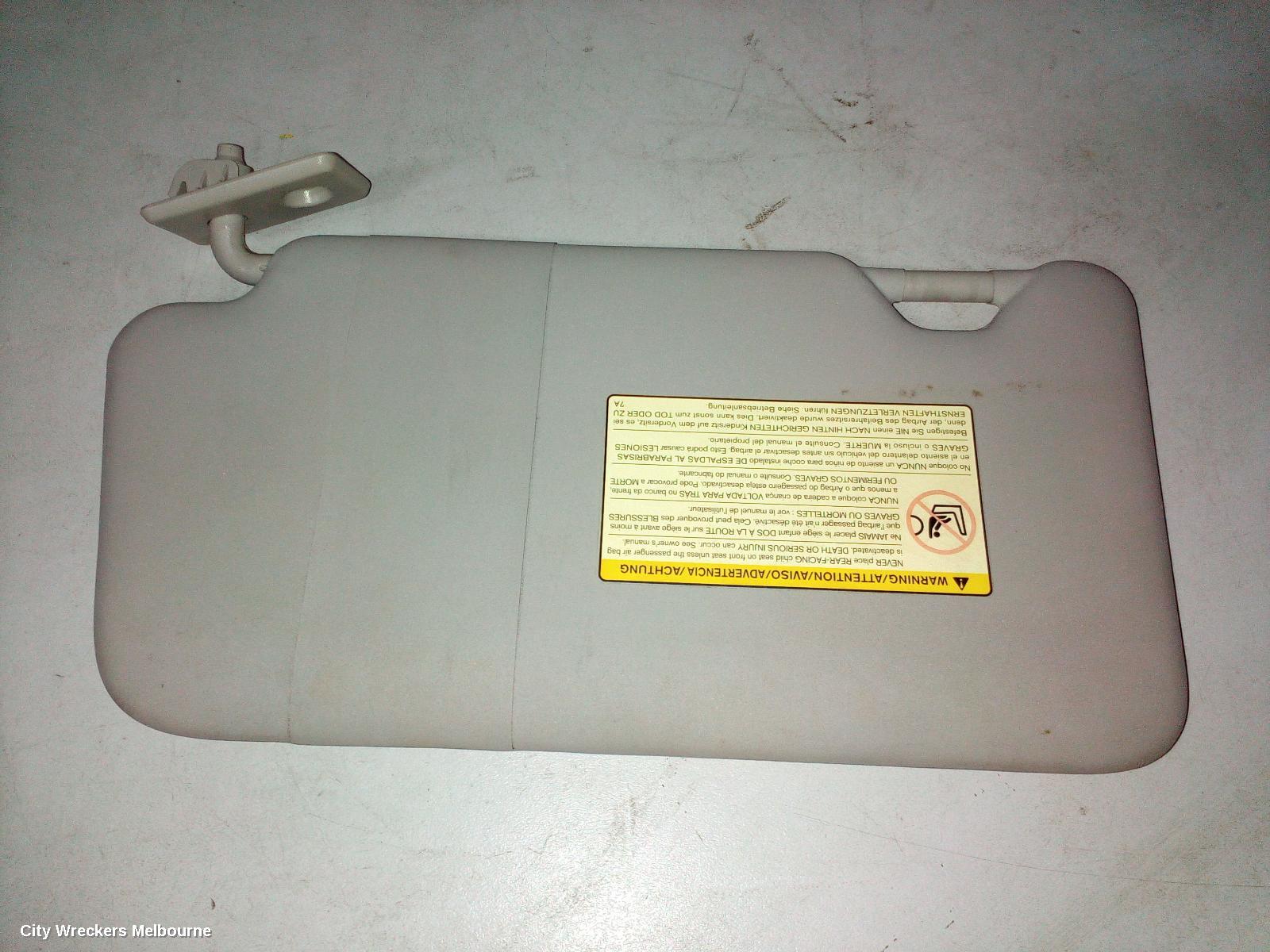 NISSAN MICRA RIGHT HEADLAMP, K13, 11/2010 - 11/2012