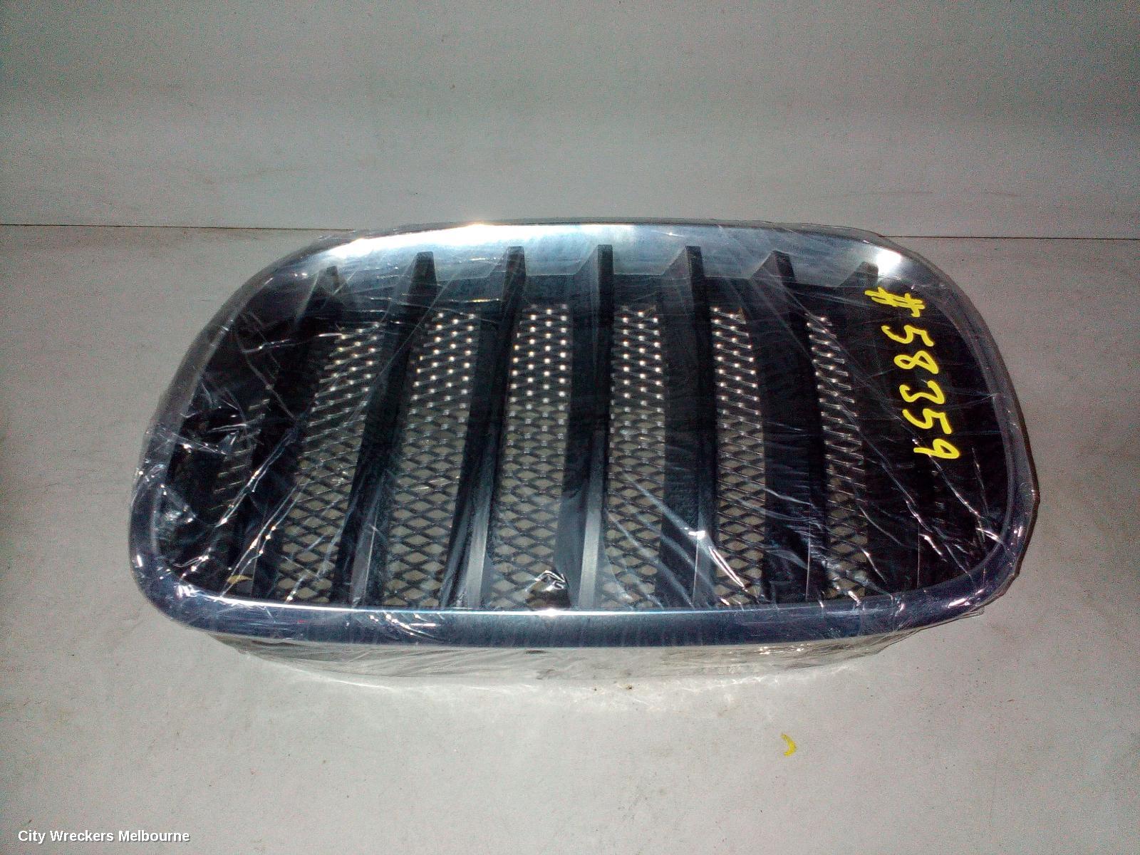 BMW X5 GRILLE, RADIATOR (RH SIDE), E70, 03/2007 - 08/2013