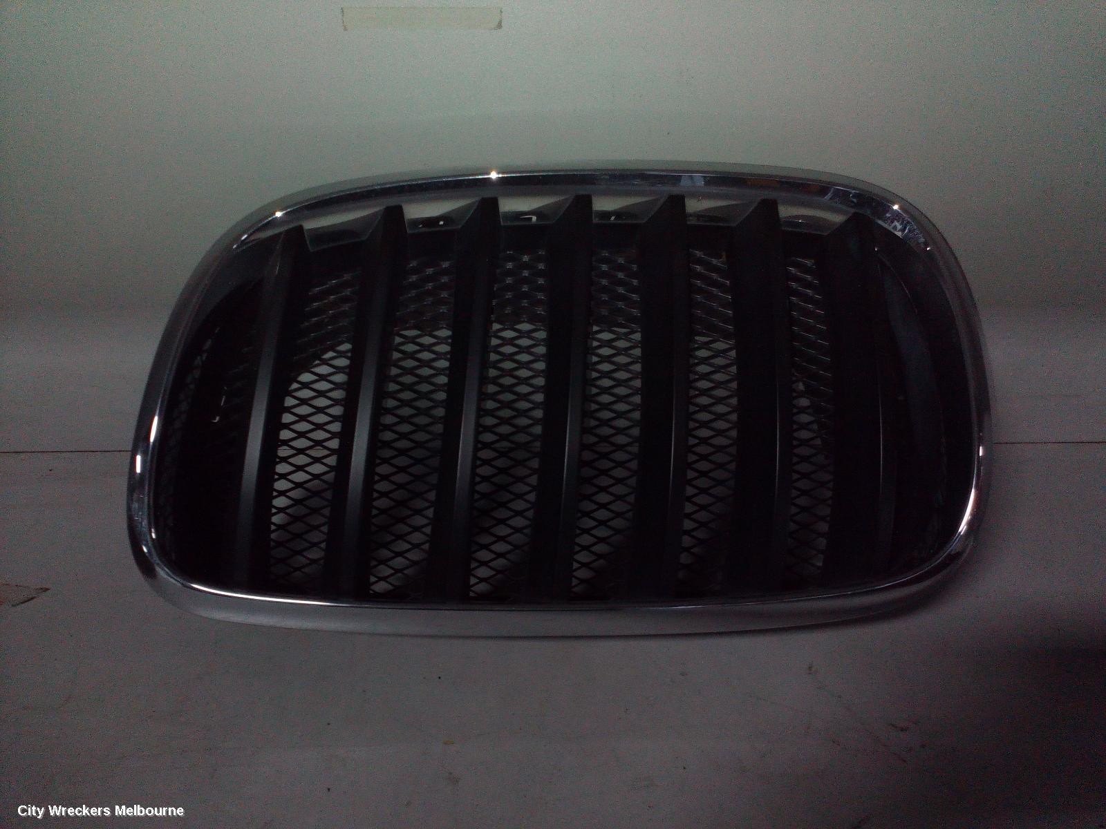BMW X5 GRILLE, RADIATOR (RH SIDE), E70, 03/2007 - 08/2013