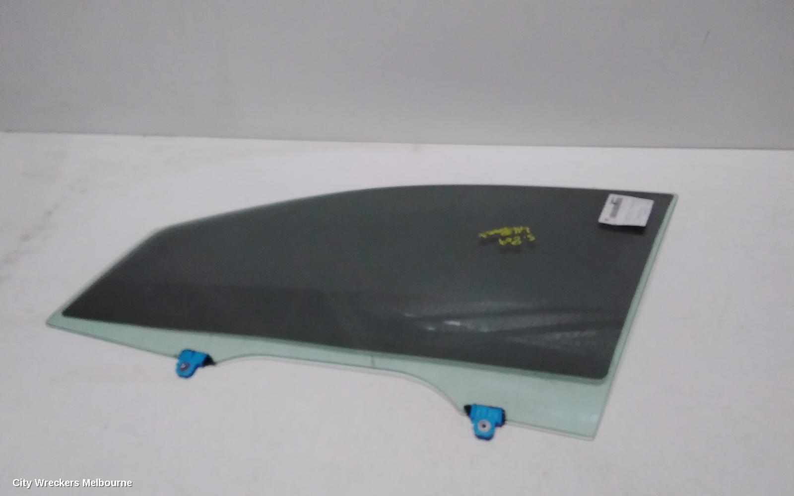 MITSUBISHI OUTLANDER LEFT FRONT DOOR WINDOW, ZJ-ZK, 10/2012 ONWARDS
