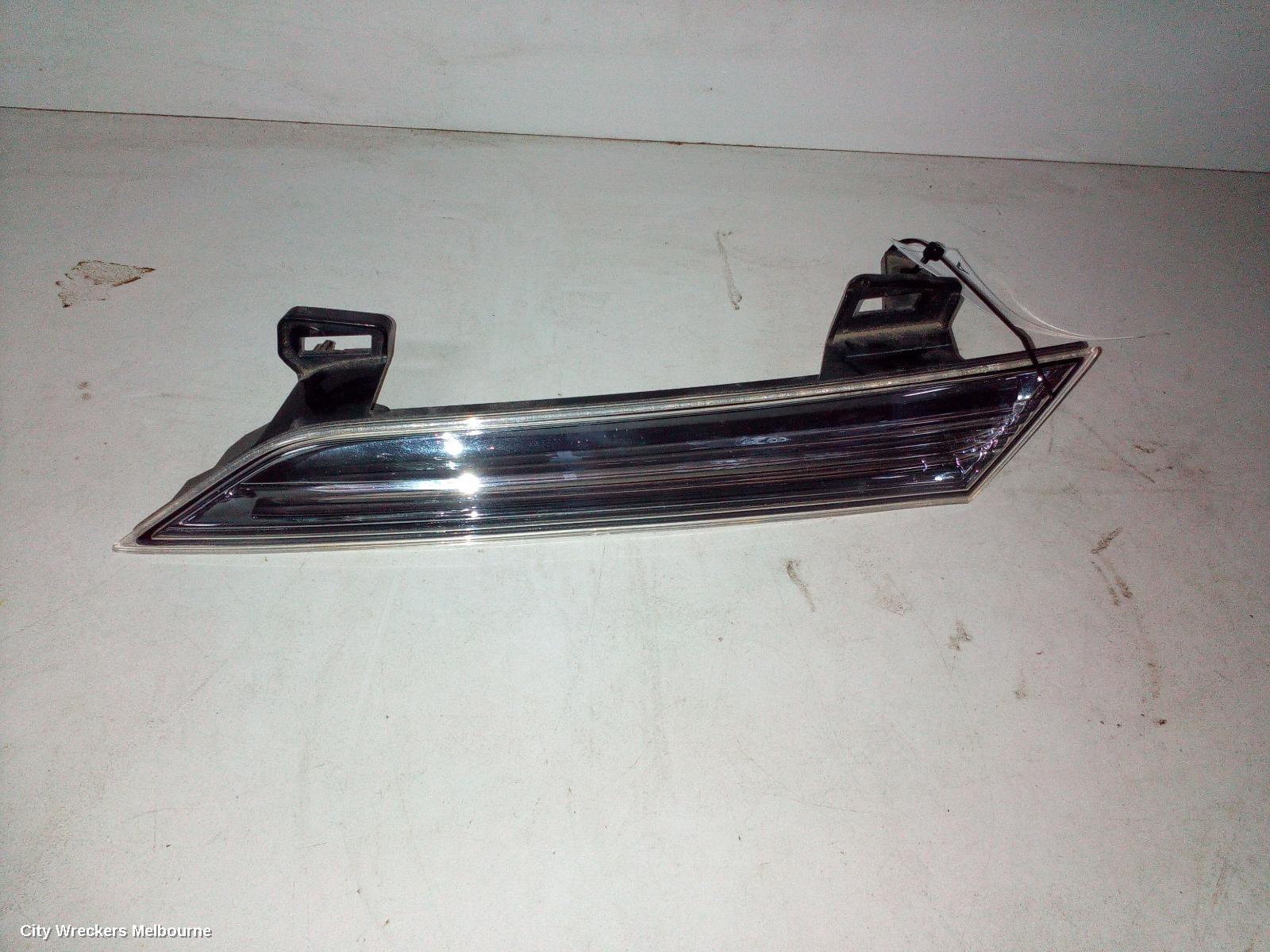 NISSAN MURANO LEFT HEADLIGHT SURROUND, Z51, LENS# 422-63957, 12/2008 ONWARDS